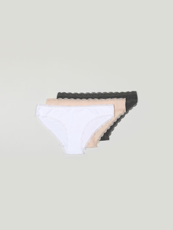 3-Pack of classic lace briefs