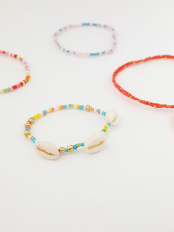 4-pack of multicoloured bracelets