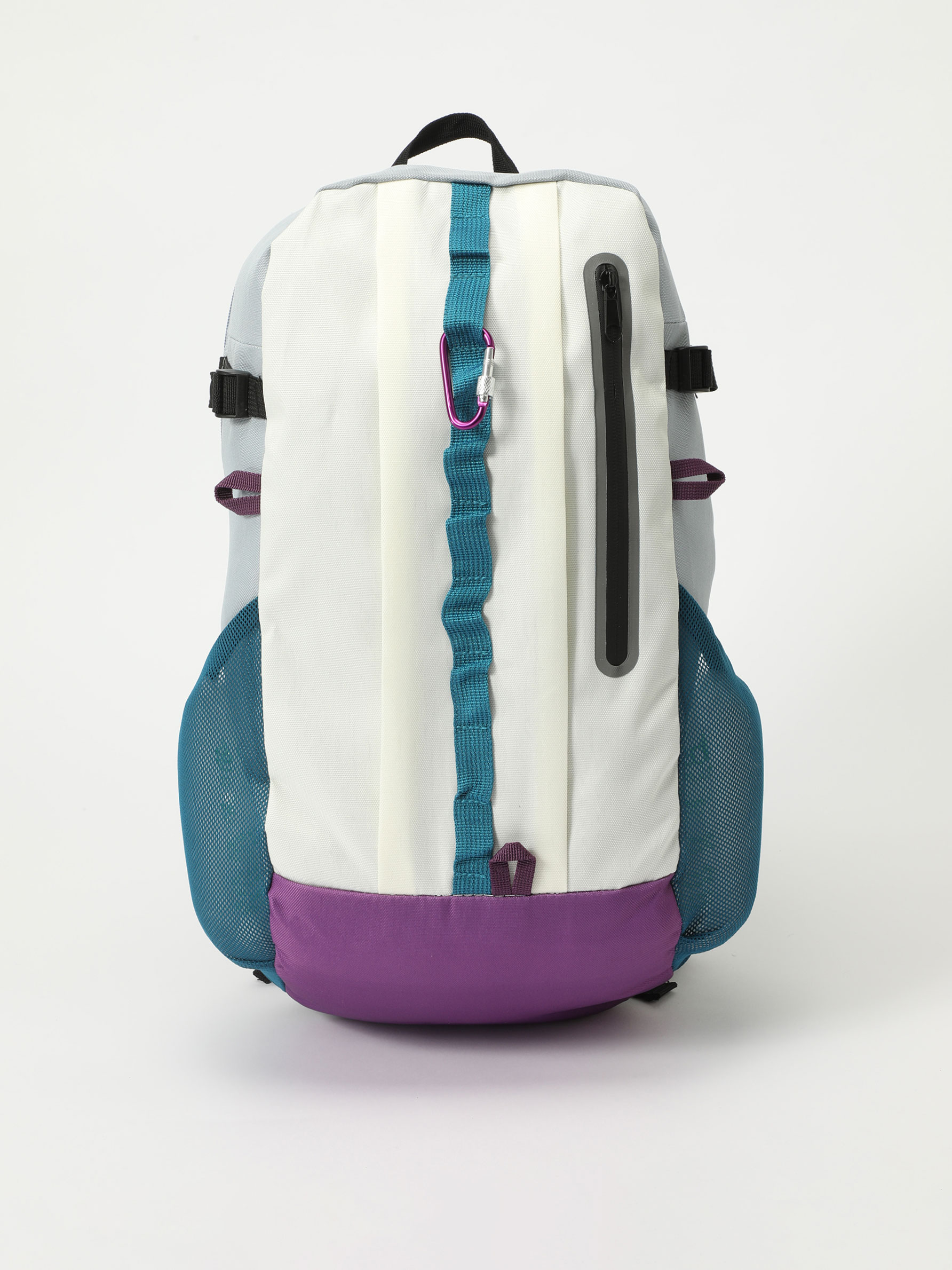 Mochila trekking combinada - Accesorios Deportivos - ACCESORIOS - TODA LA  COLECCIÓN - MUJER - | Lefties ESPAÑA