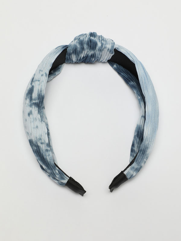 Printed headband with knot