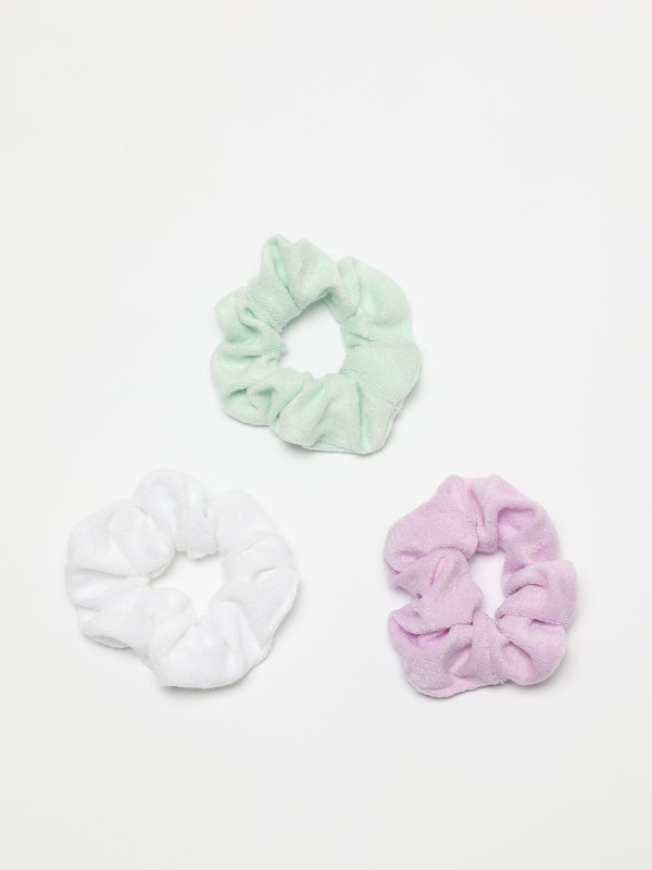 3-pack of terry-effect scrunchies