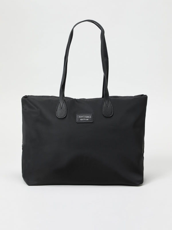 Bolso shopper básico - BOLSOS | MOCHILAS - TODA LA COLECCIÓN - MUJER - |  Lefties ESPAÑA