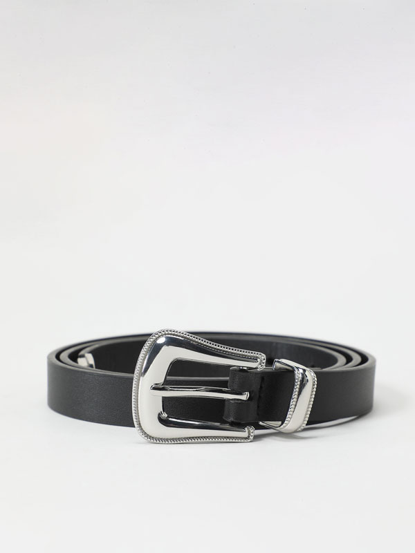 Fine faux leather belt