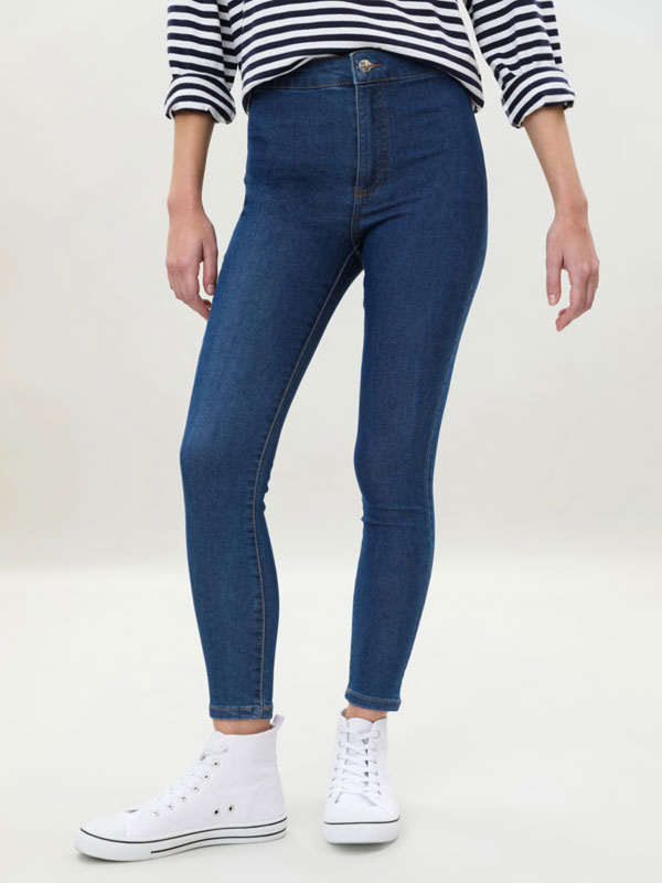 Jeans high waist para mujer | Lefties Nueva Colección