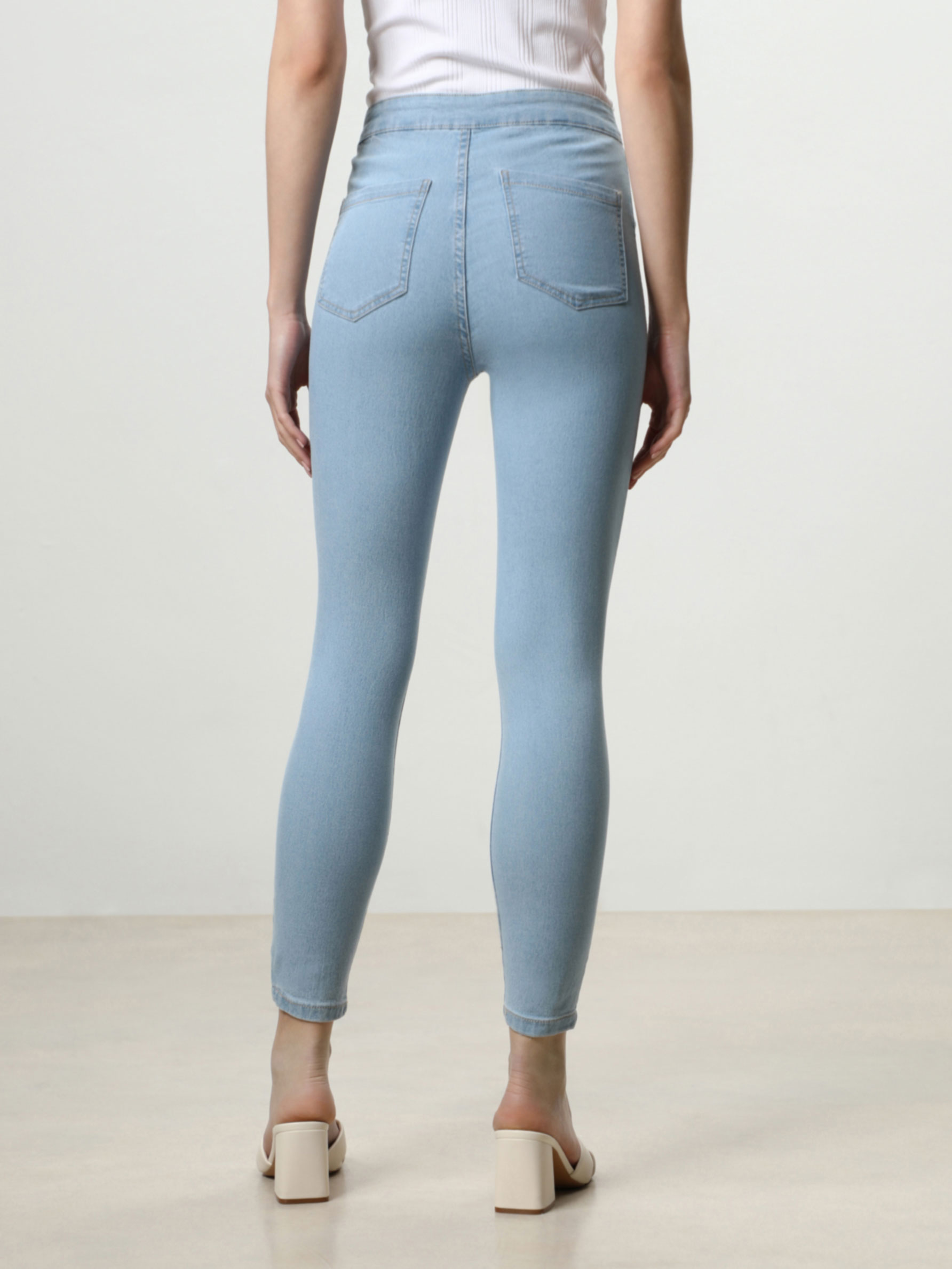 High-waist denim jeggings - Mid-waist 