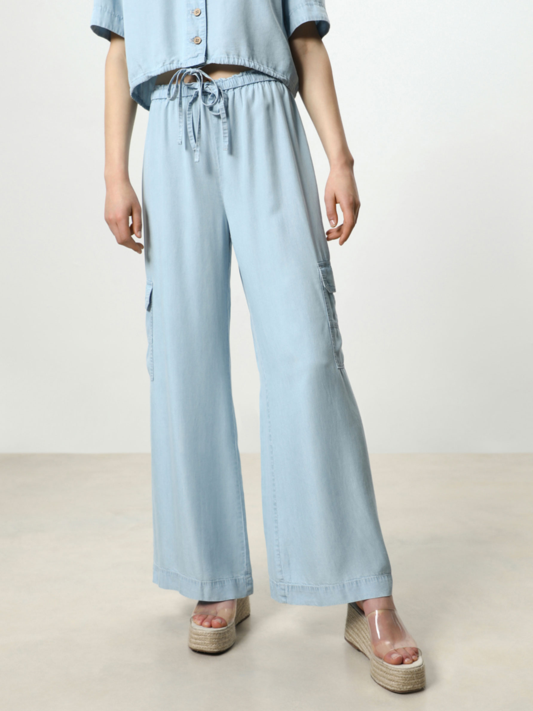 Palazzo vaquero ligero - Pantalones Campana - PANTALONES - TODA LA  COLECCIÓN - MUJER - | Lefties Mexico