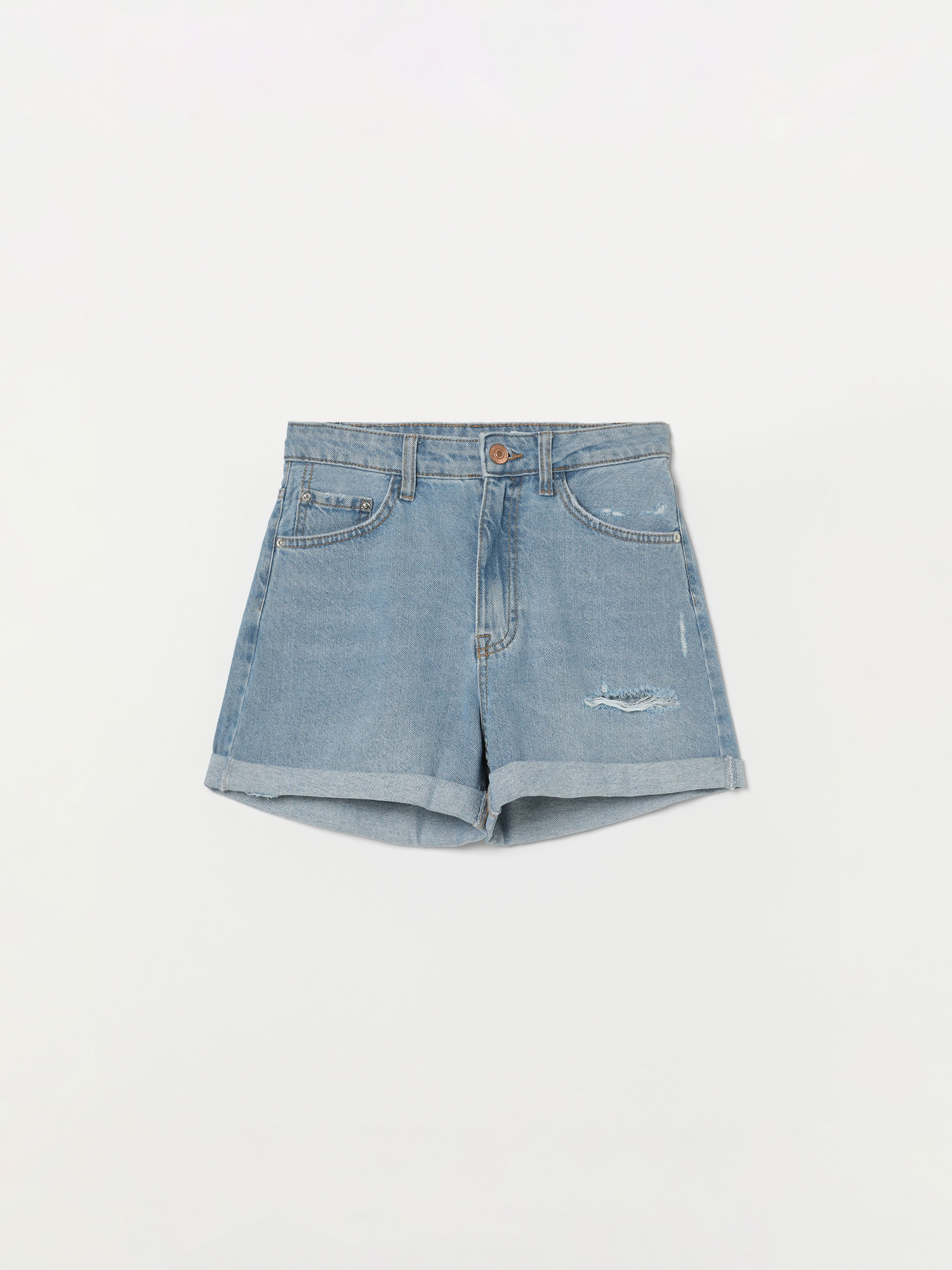 Short vaquero mom - Shorts - JEANS - TODA LA COLECCIÓN - MUJER - | Lefties  ESPAÑA