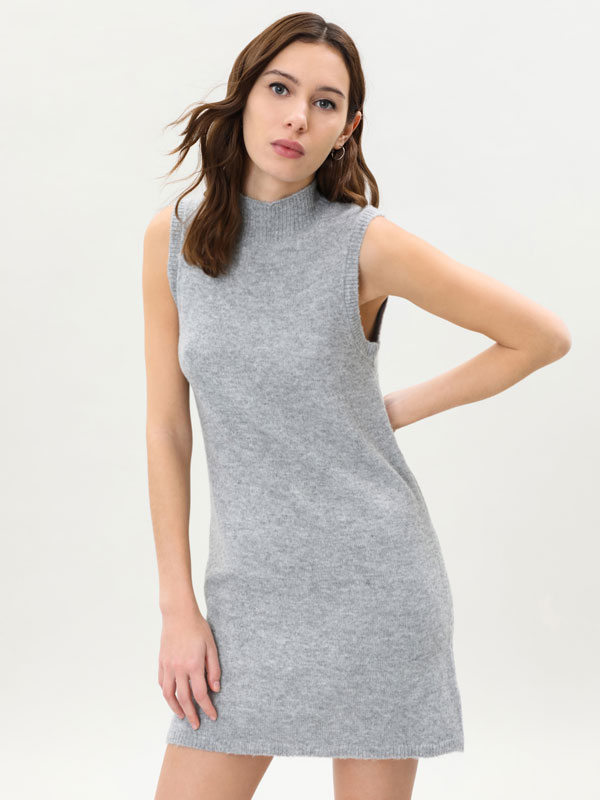 Prendas de punto para mujer | Lefties Nueva Colección