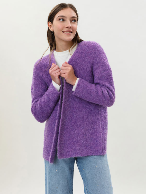 Prendas de punto para mujer | Lefties Nueva Colección