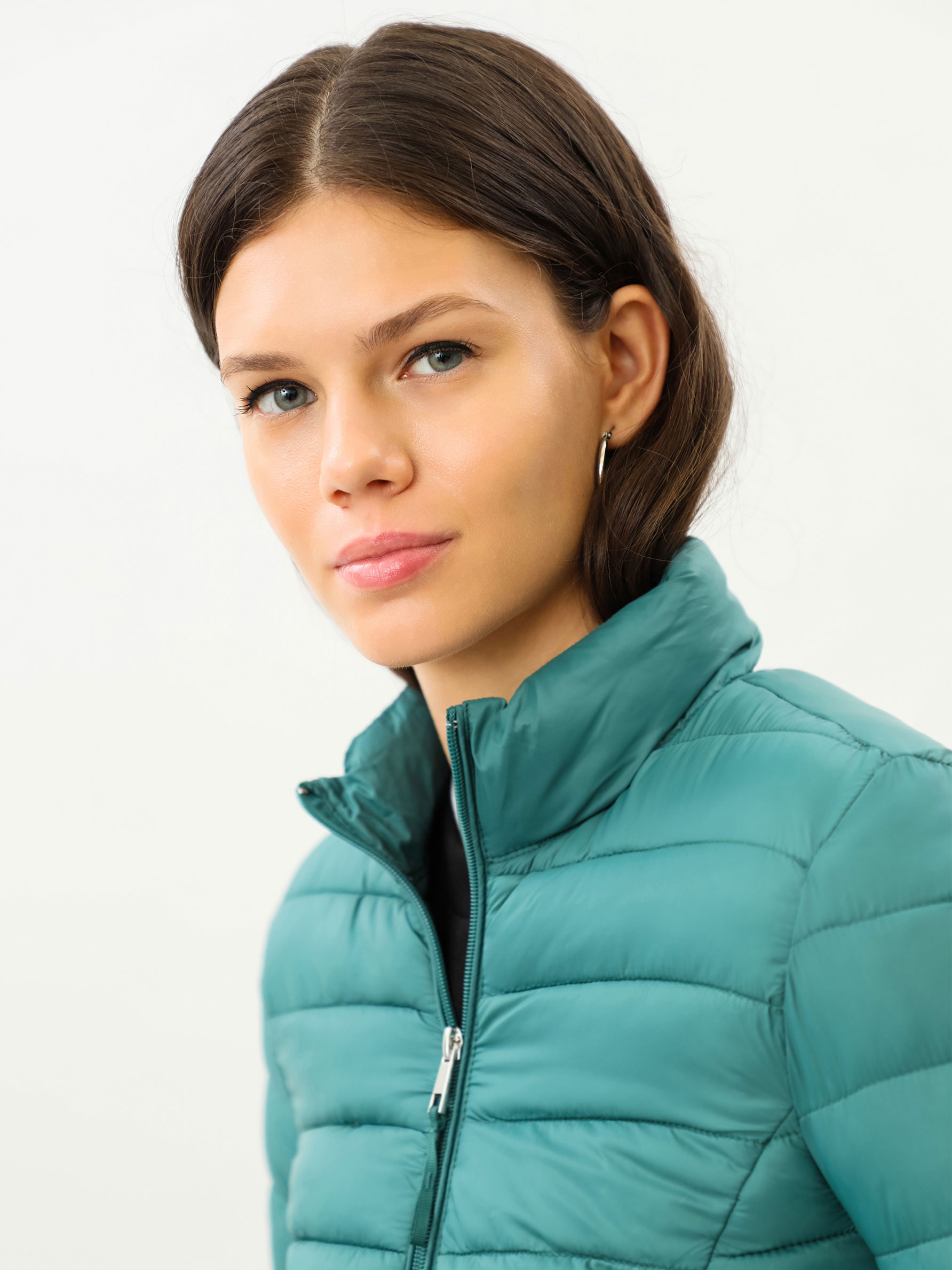 green lightweight puffer jacket