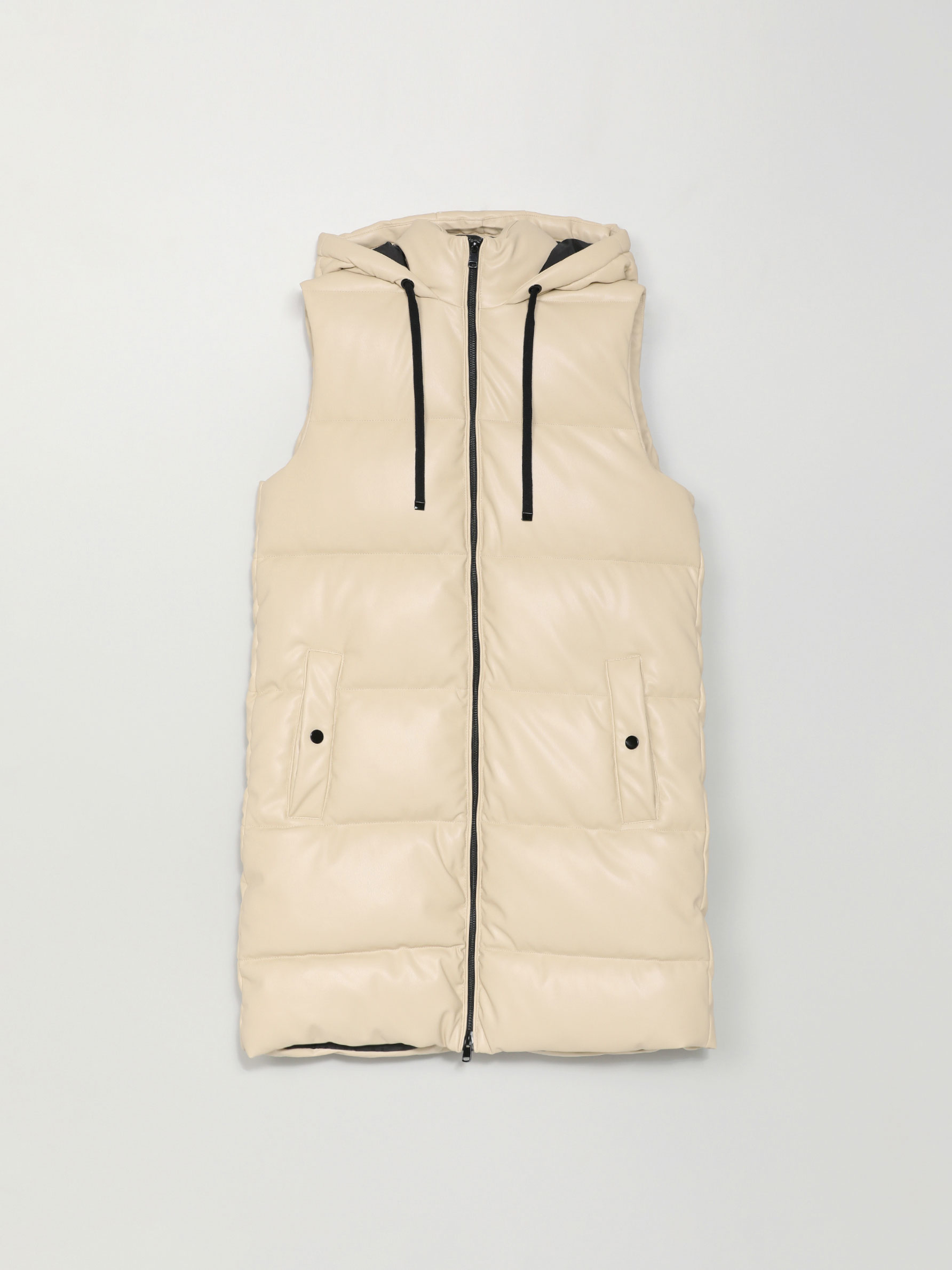 Chaleco alcochado de efecto piel - NOVEDADES - MUJER - | Lefties Mexico