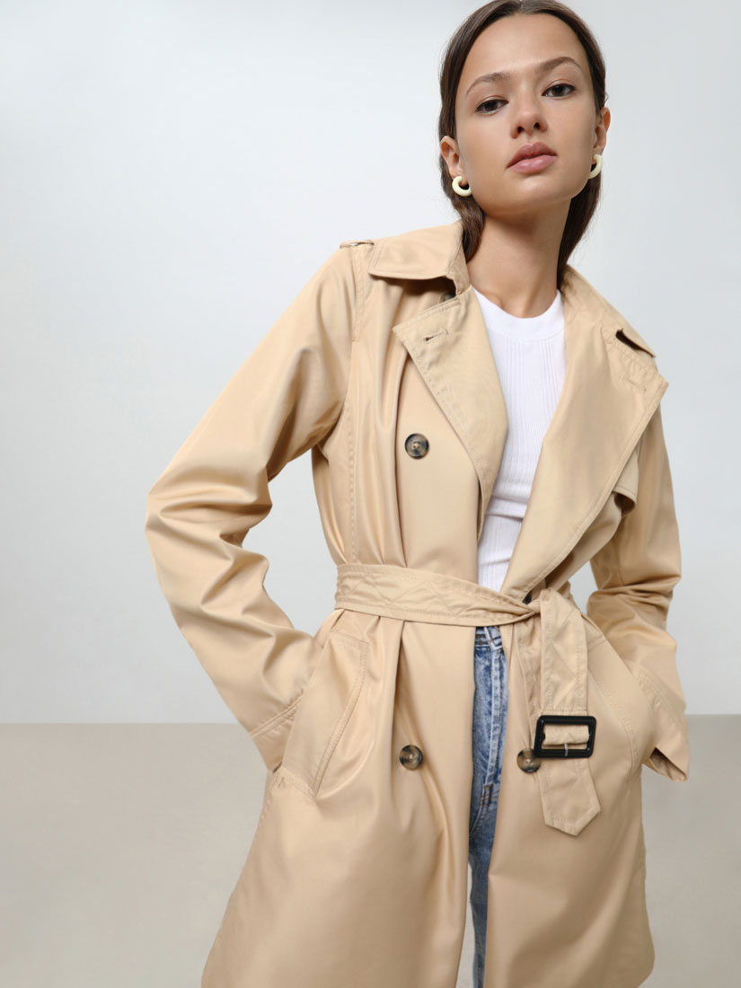 Gabardinas de mujer | Lefties Nueva Colección