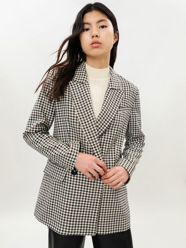 Double-breasted check blazer.