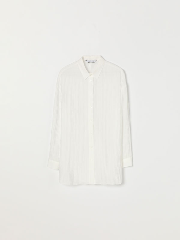 Camisas y blusas de mujer | Lefties Nueva Colección