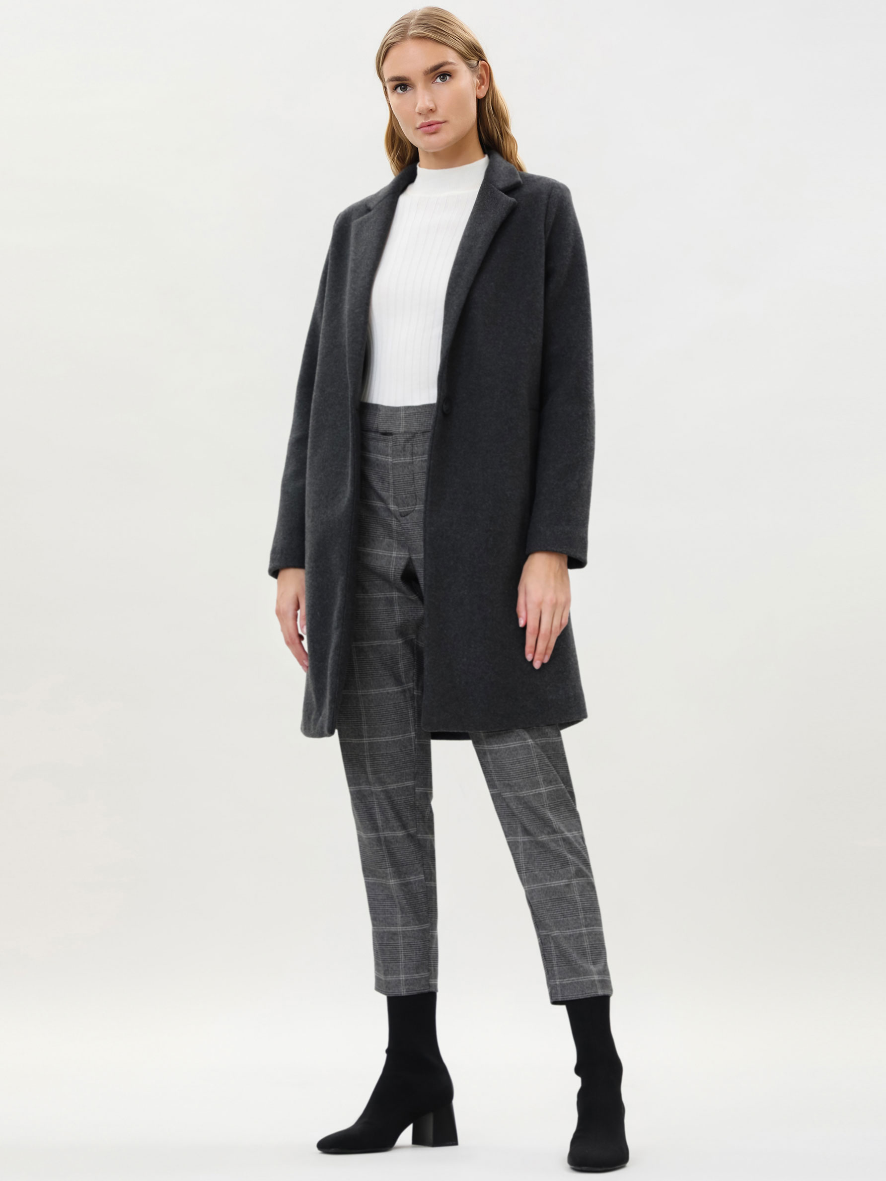 Jogger de vestir - Pantalones Vestir - PANTALONES - TODA LA COLECCIÓN -  MUJER - | Lefties Mexico