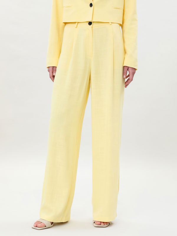 Pantalones de mujer | Lefties Nueva Colección