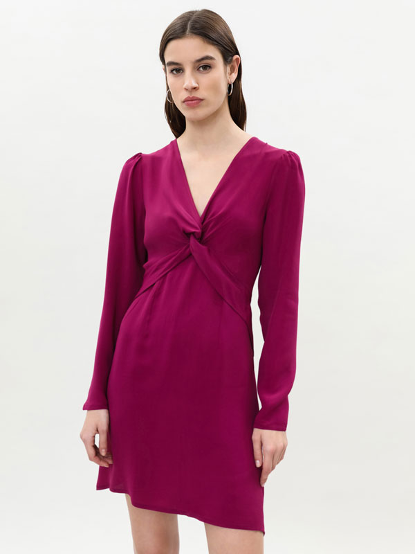 Vestidos cortos de mujer | Lefties Nueva Colección