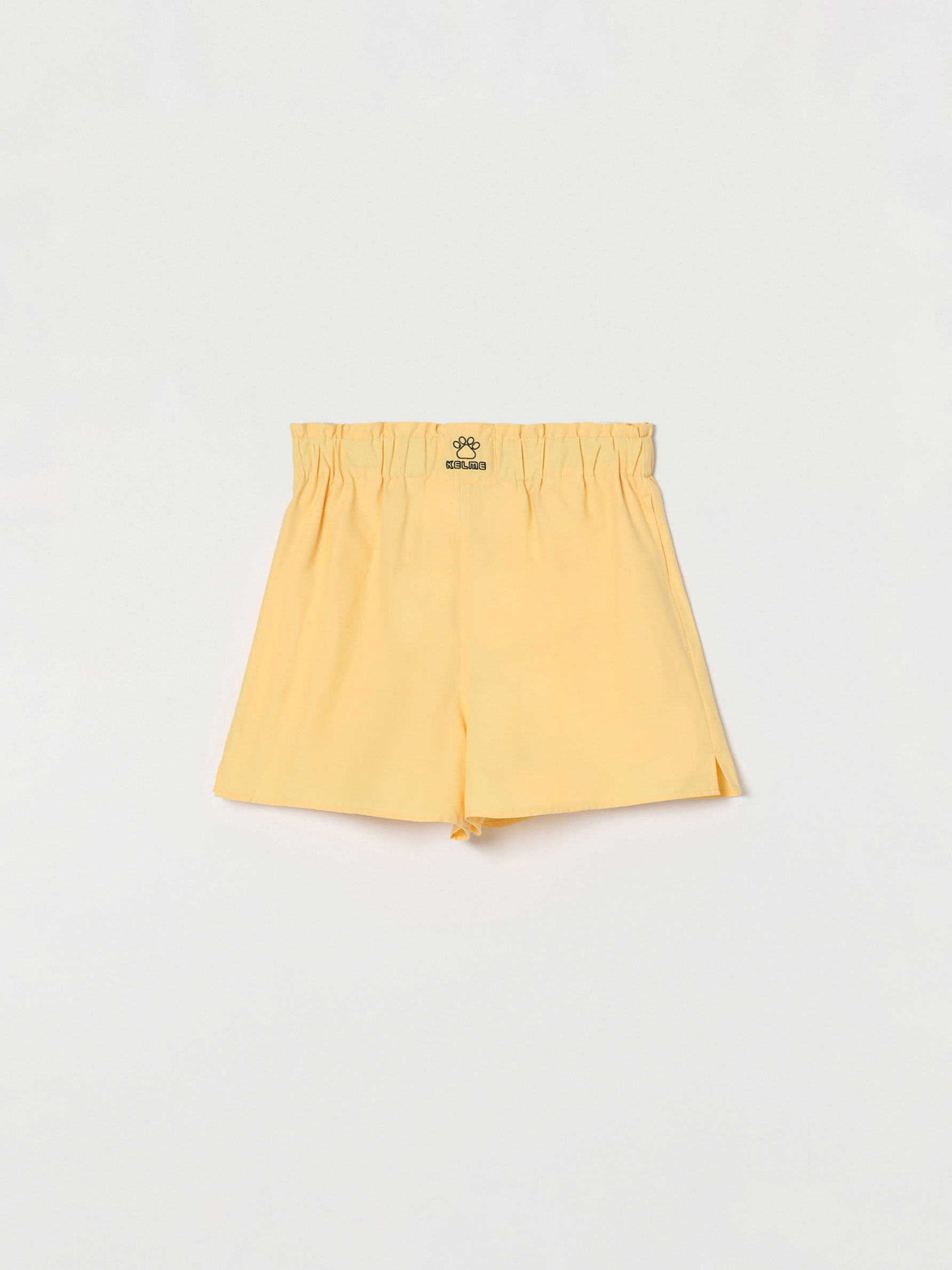 Short bordado KELME x LEFTIES - COLABORACIONES - TODA LA COLECCIÓN - MUJER  - | Lefties Mexico