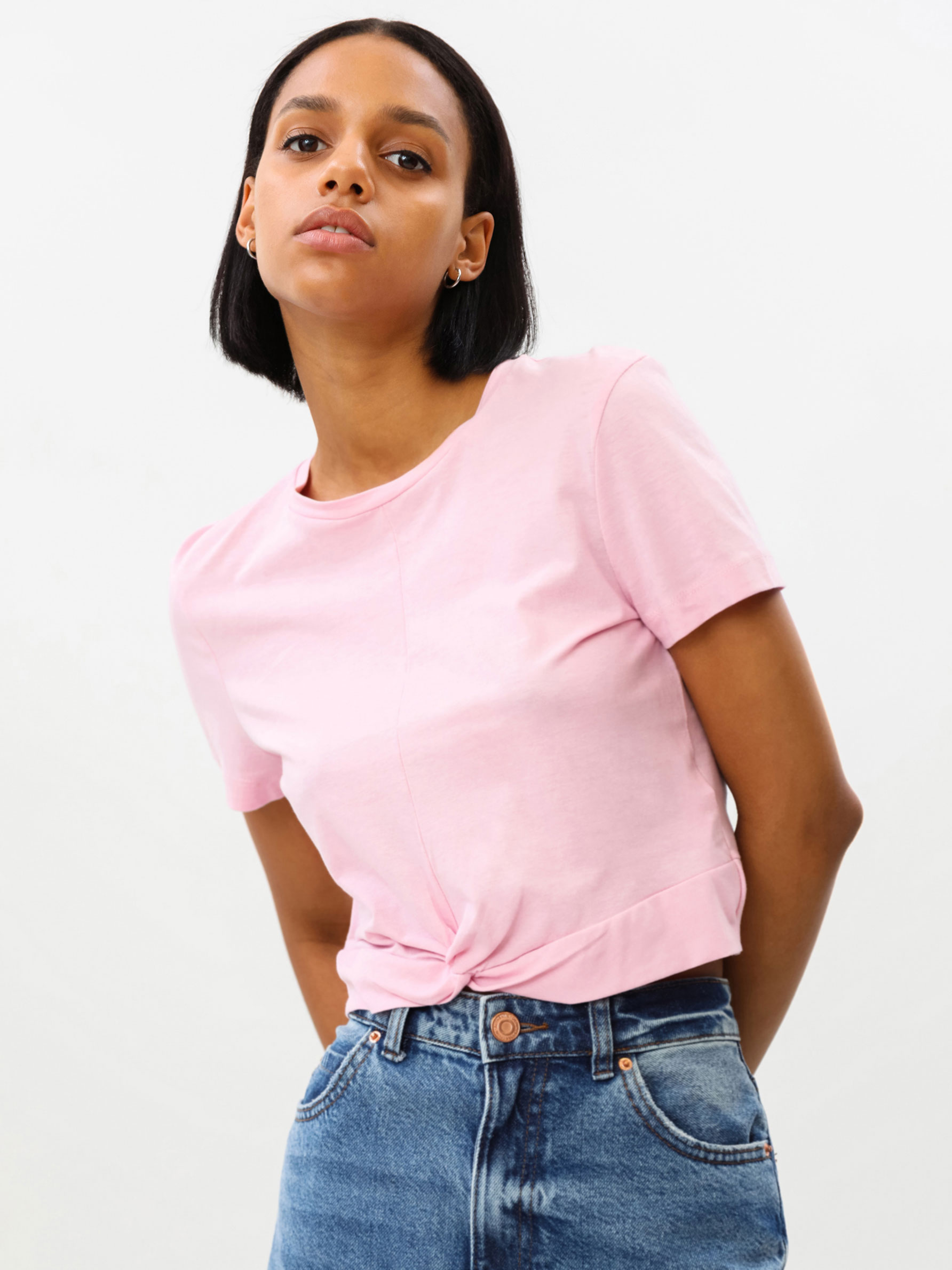 Crop top with knot - Short Sleeve T 