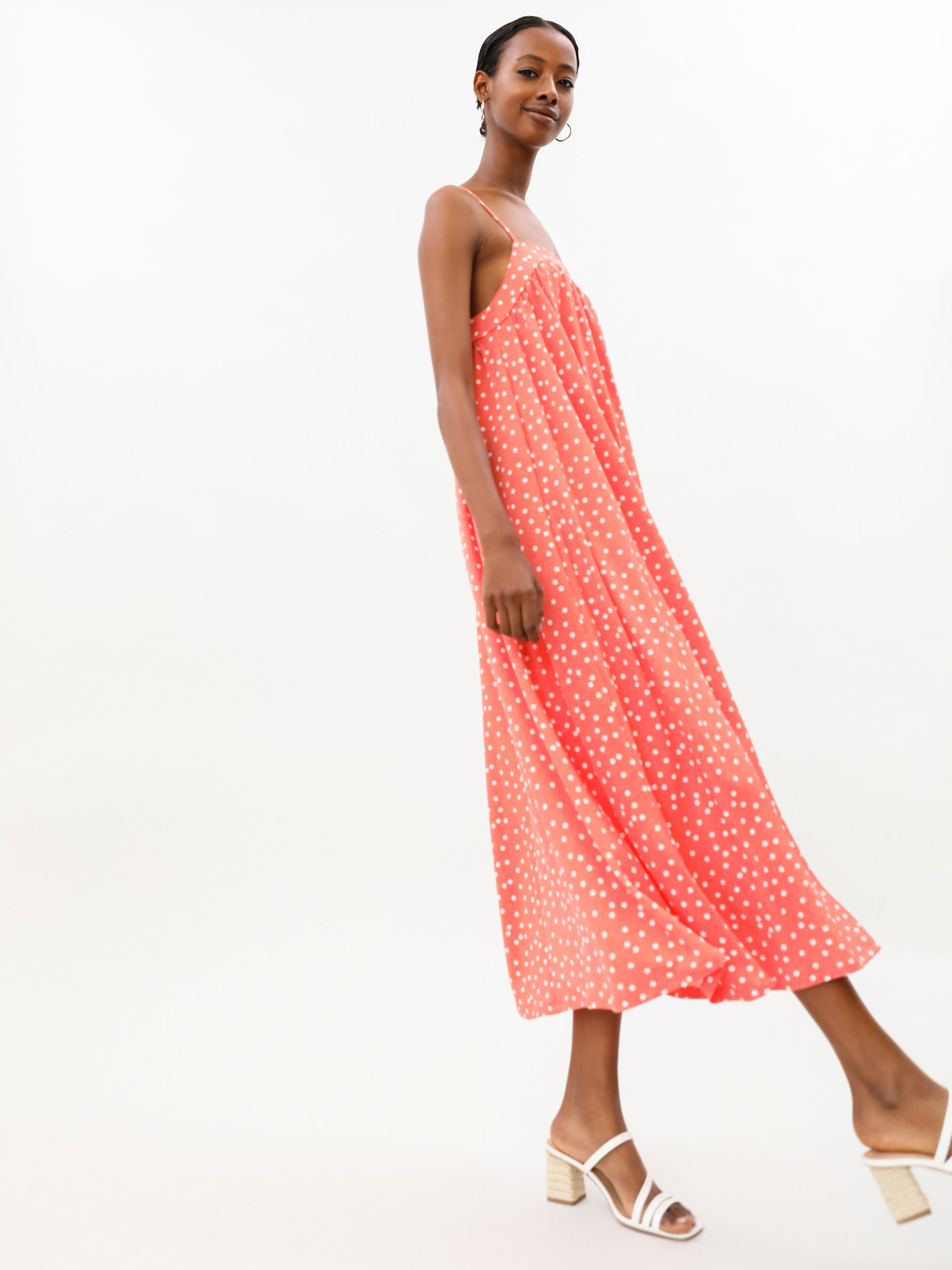 Vestido midi de tirantes finos - - | Lefties Mexico