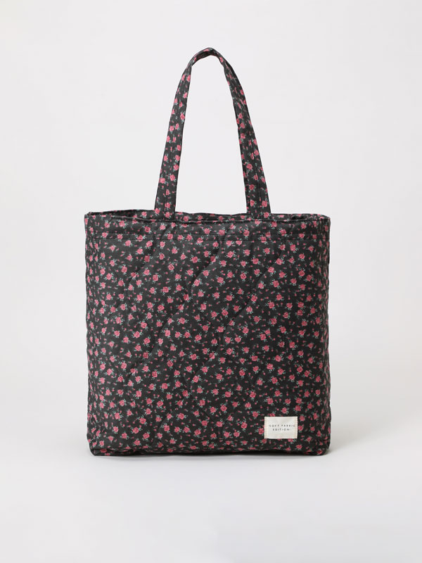 Printed quilted tote bag