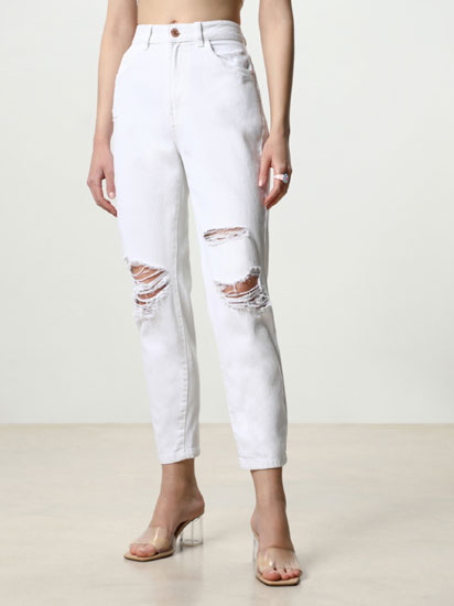 Vaqueros mom fit de mujer | Lefties Nueva Colección