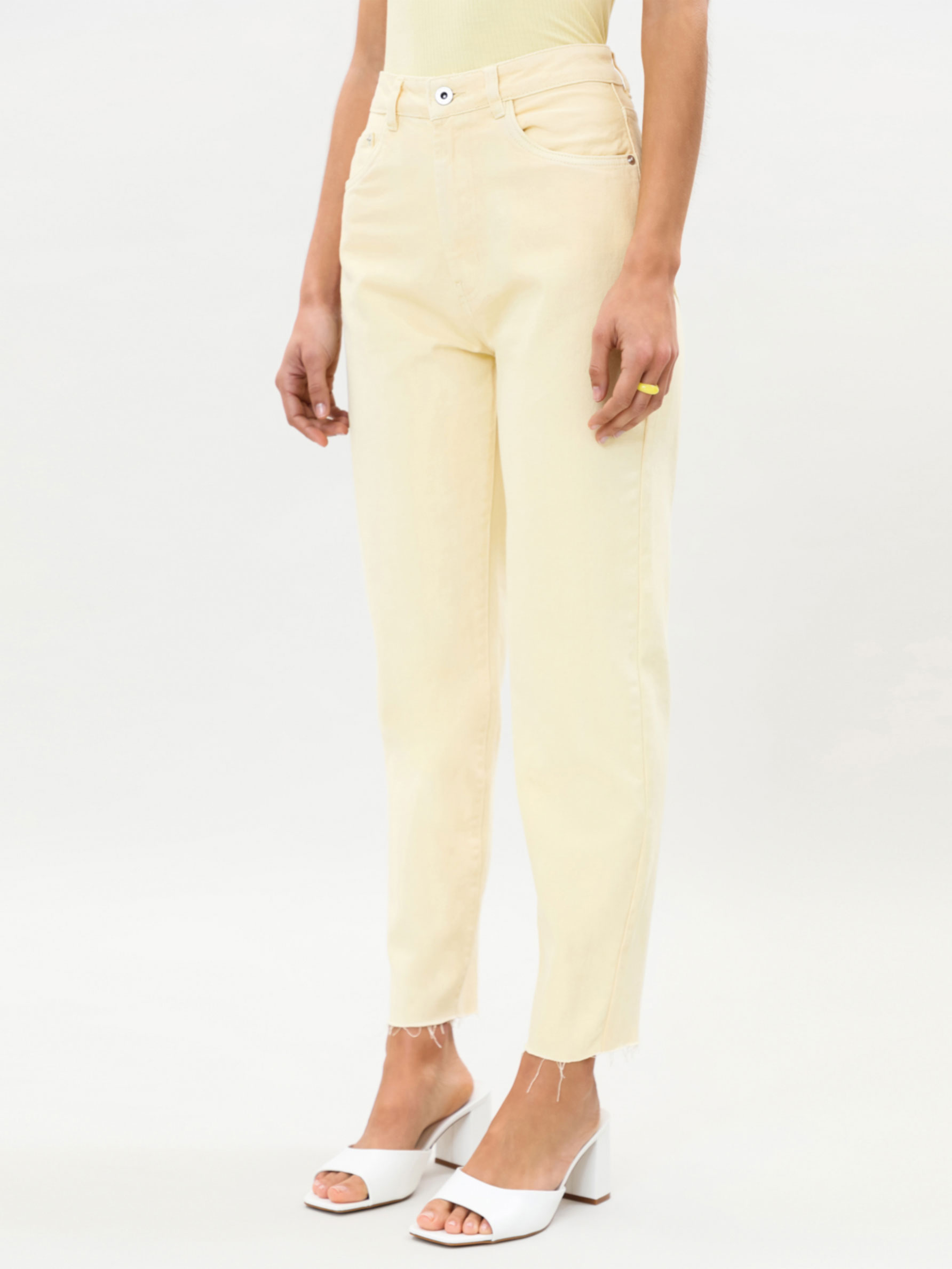 Mom jeans - High-waist jeans - JEANS 