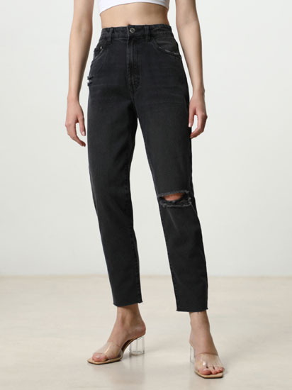 Jean Mom Negro Roto - Comprar en Bambalinas