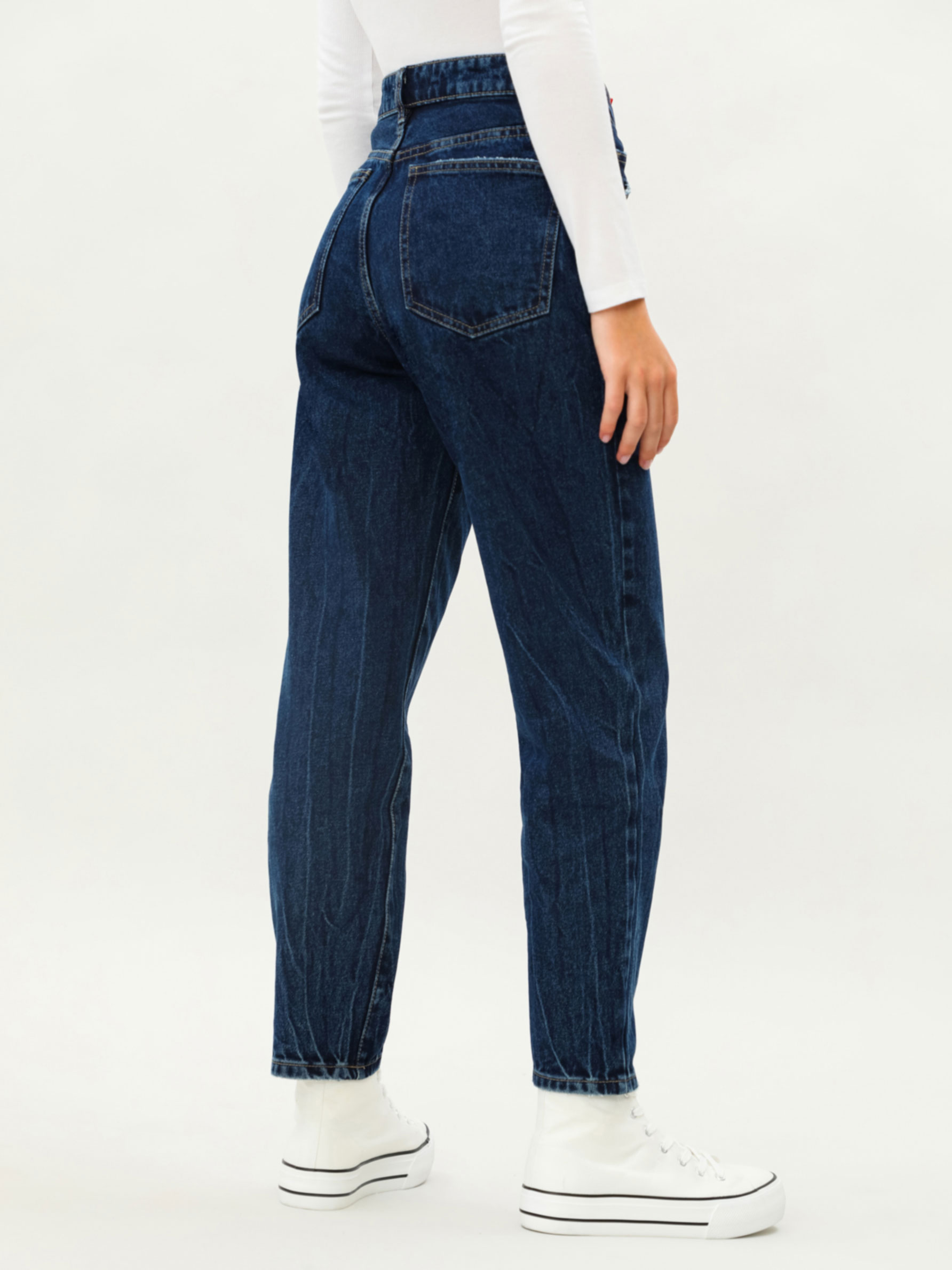Jeans mom fit - Jeans tiro alto - JEANS - TODA LA COLECCIÓN - MUJER - |  Lefties Mexico