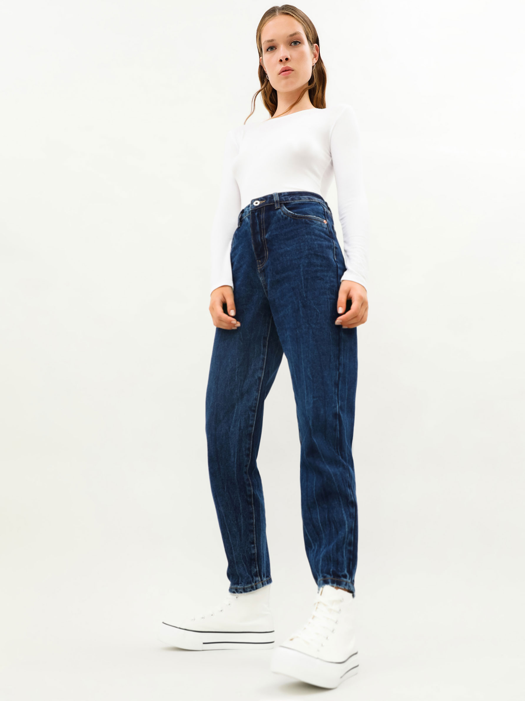 Jeans mom fit - Jeans tiro alto - JEANS - TODA LA COLECCIÓN - MUJER - |  Lefties Mexico