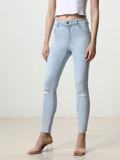 Vaqueros push up de mujer | Lefties Nueva Colección