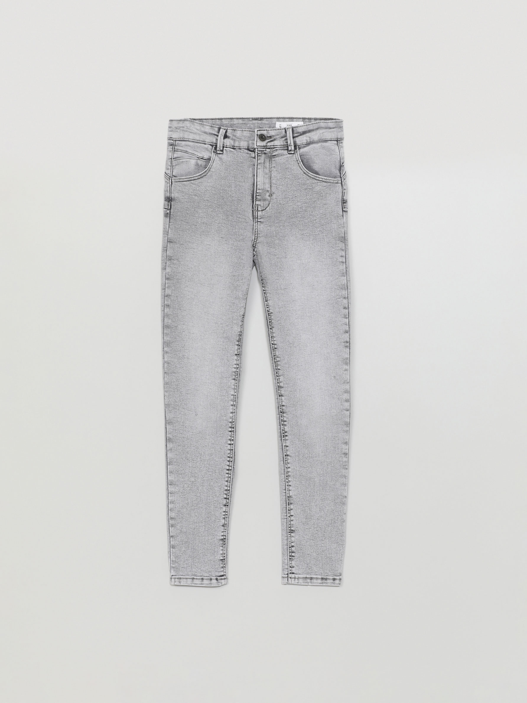 Push-up jeans - - | Lefties Israel