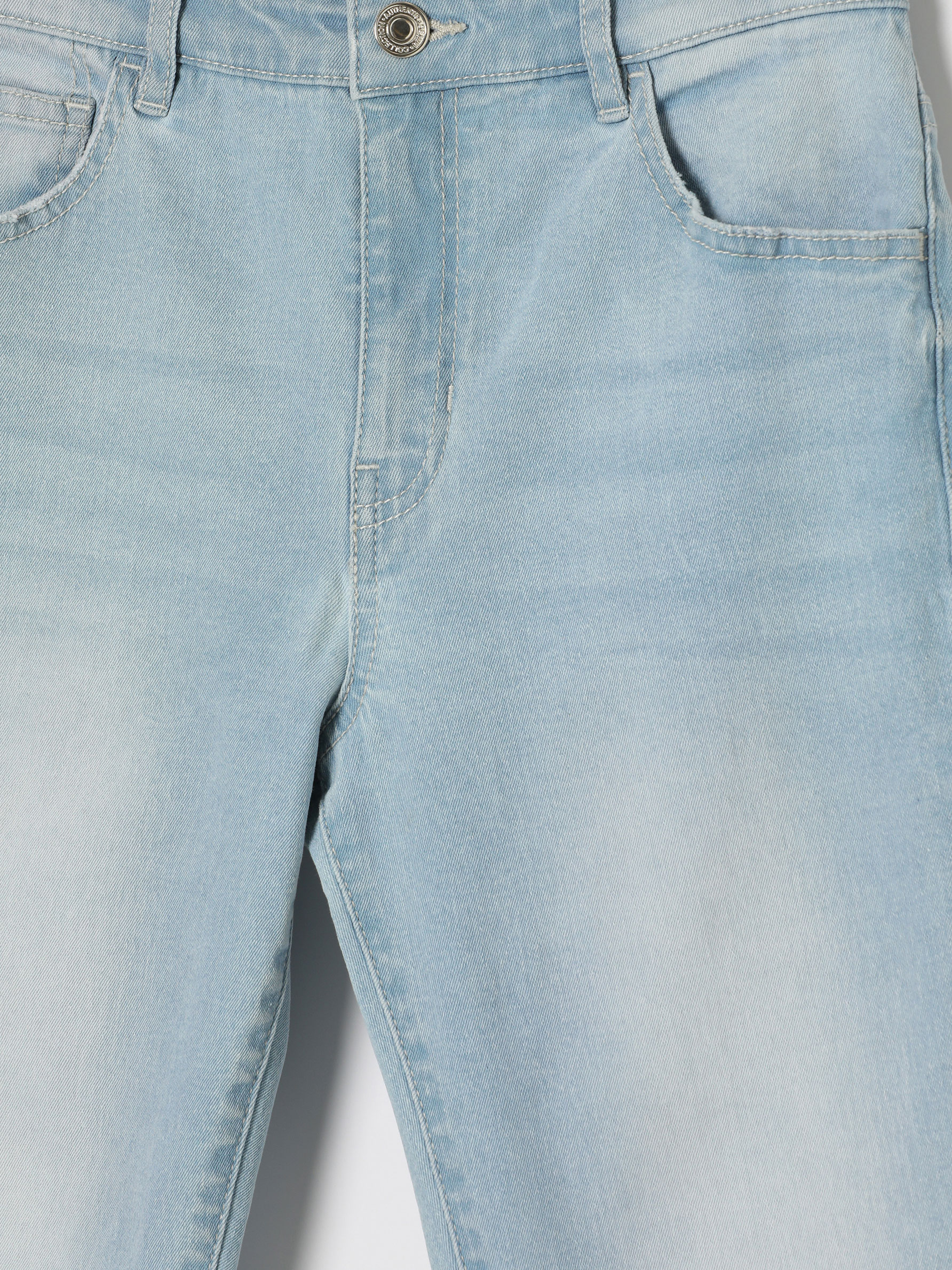 Jeans básicos de tiro medio - Jeans tiro alto - JEANS - TODA LA COLECCIÓN -  MUJER - | Lefties ESPAÑA