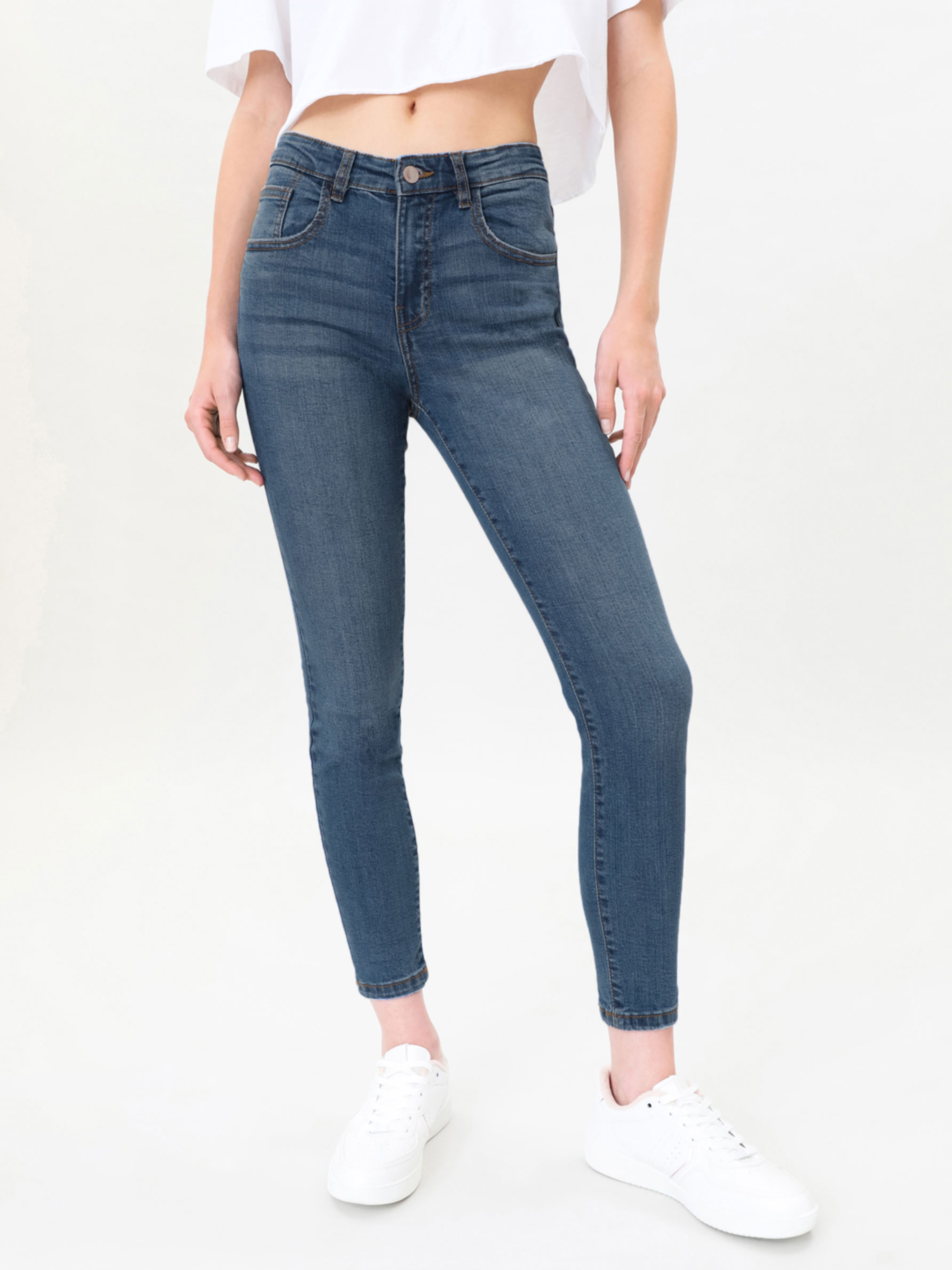 Basic mid-rise jeans - DENIM - THE 