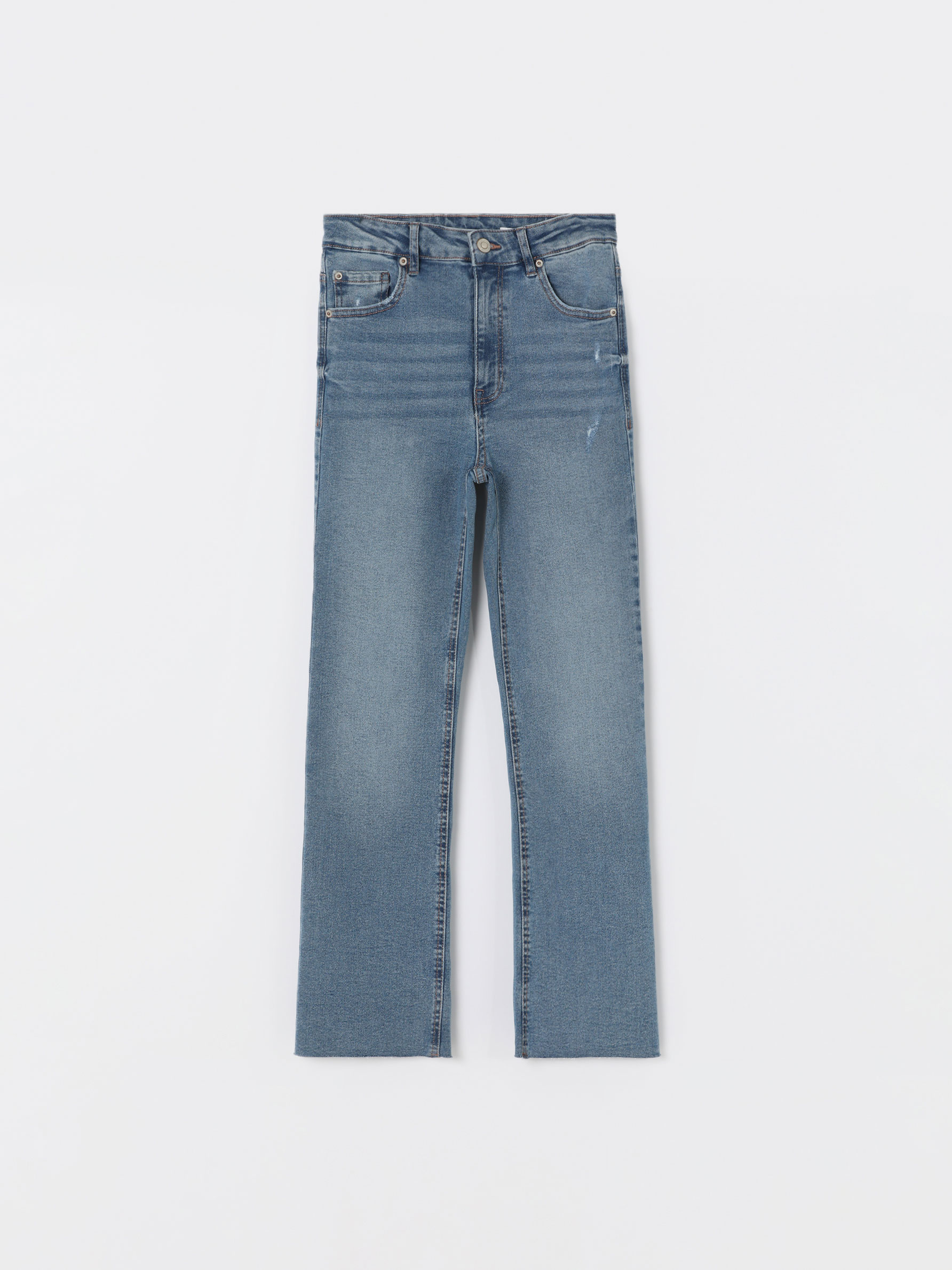 Jeans flare - Jeans - DENIM - TODA LA COLECCIÓN - MUJER - | Lefties ESPAÑA