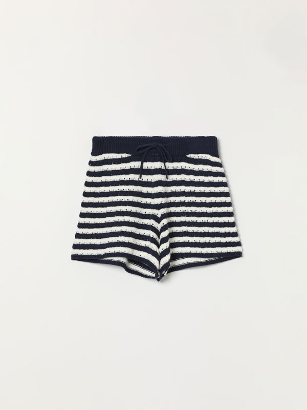 Conjuntos de ropa para mujer | Lefties Nueva Colección