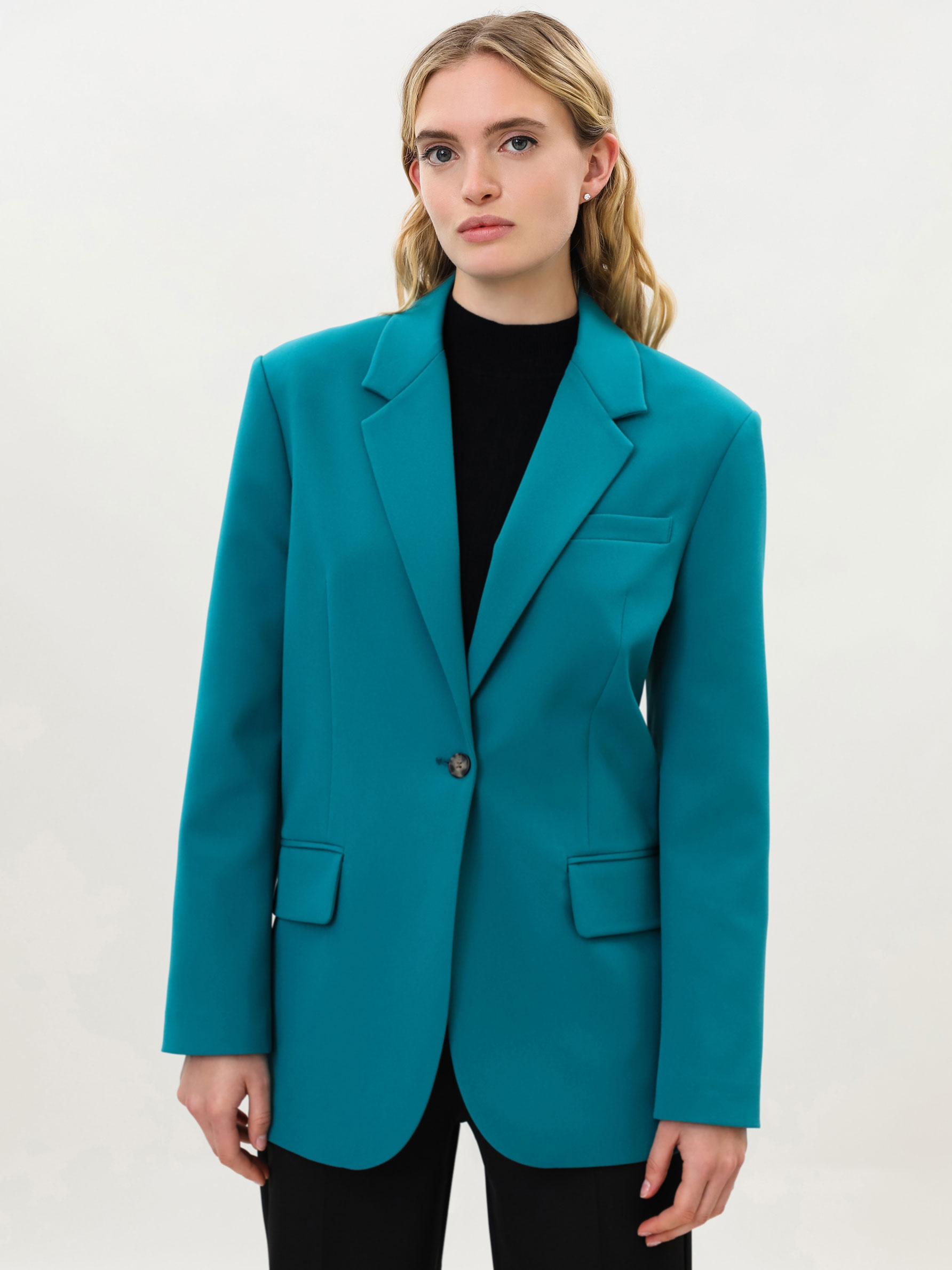 Oversized blazer - BLAZERS - THE ENTIRE COLLECTION - WOMAN - | Lefties Oman