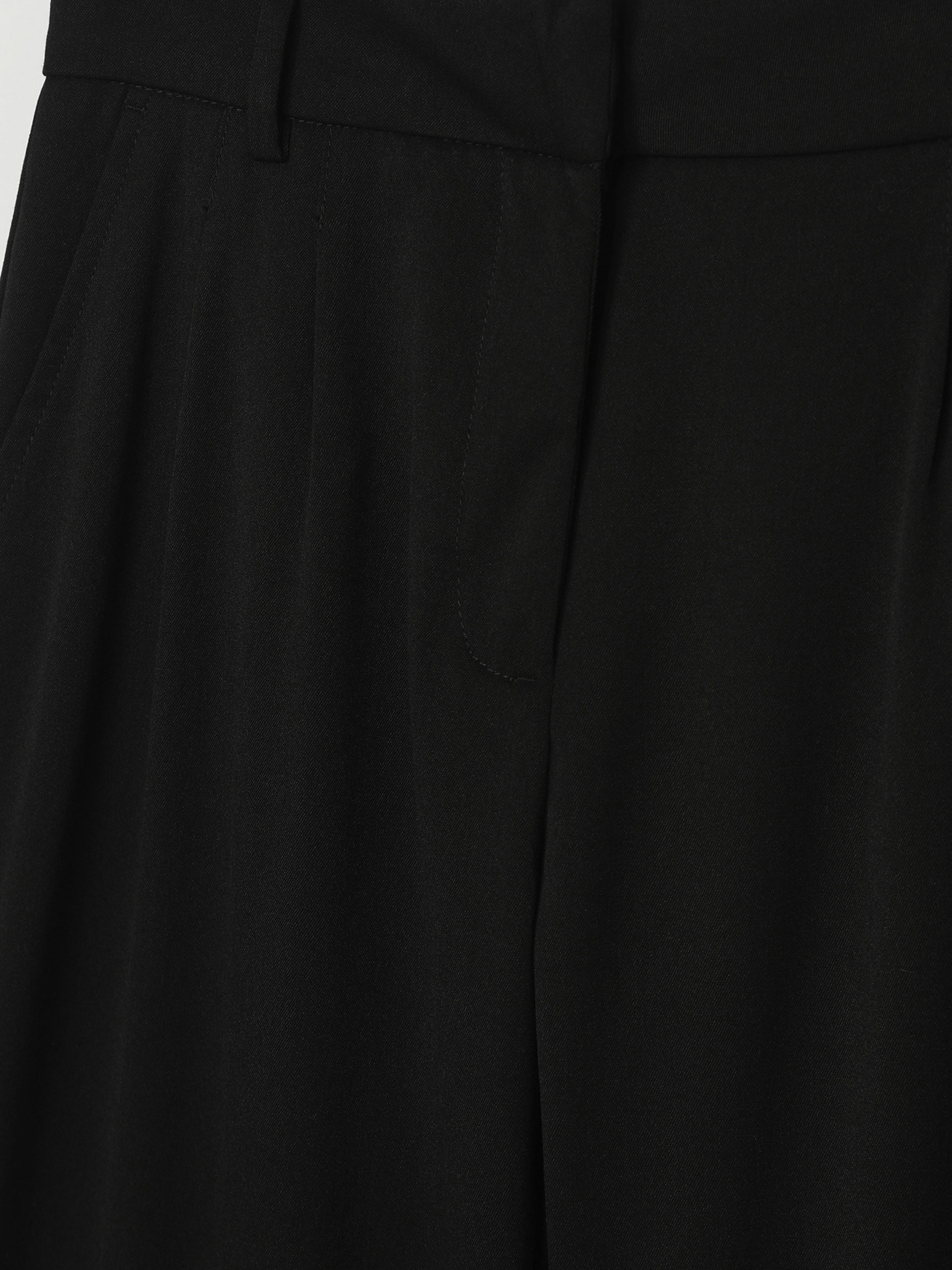 Wide-fit dad pants - - | Lefties SAUDI 