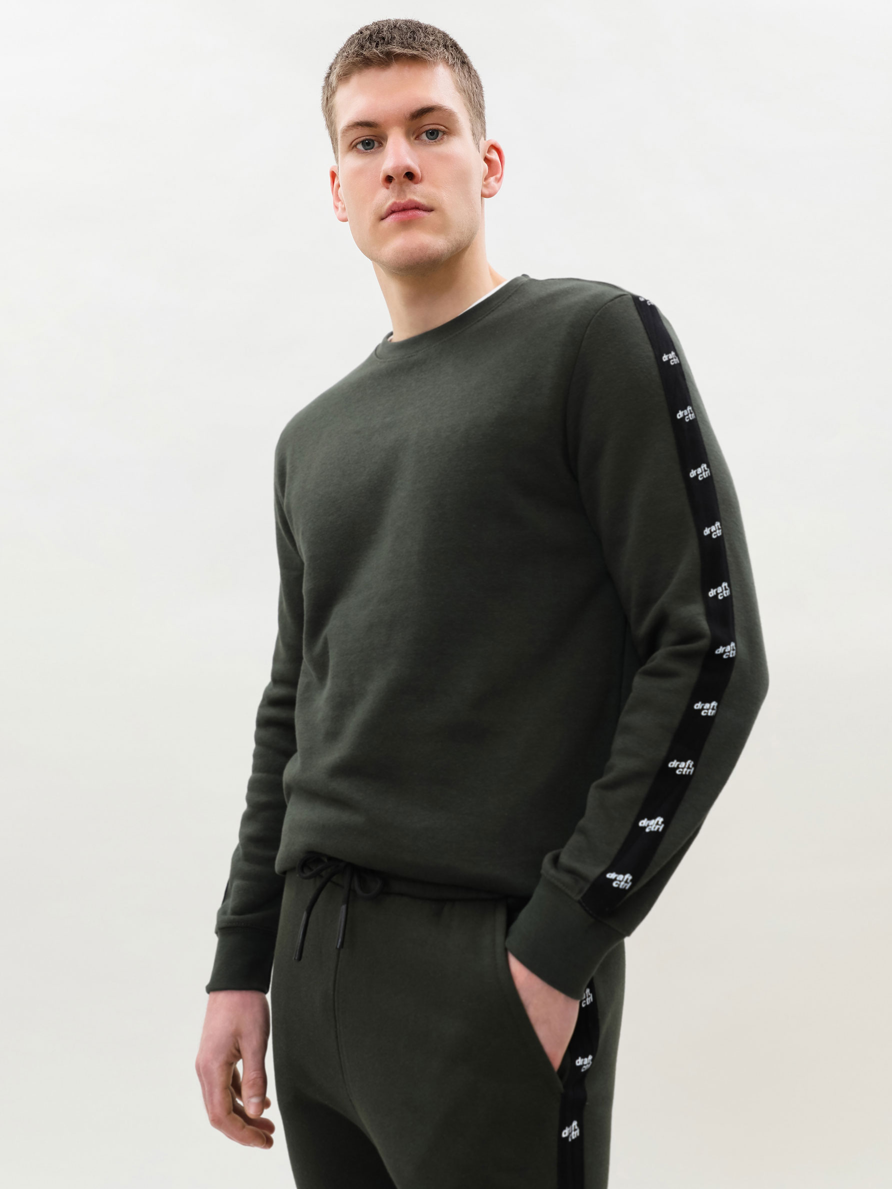Pantalón jogger banda lateral - - | Lefties ESPAÑA