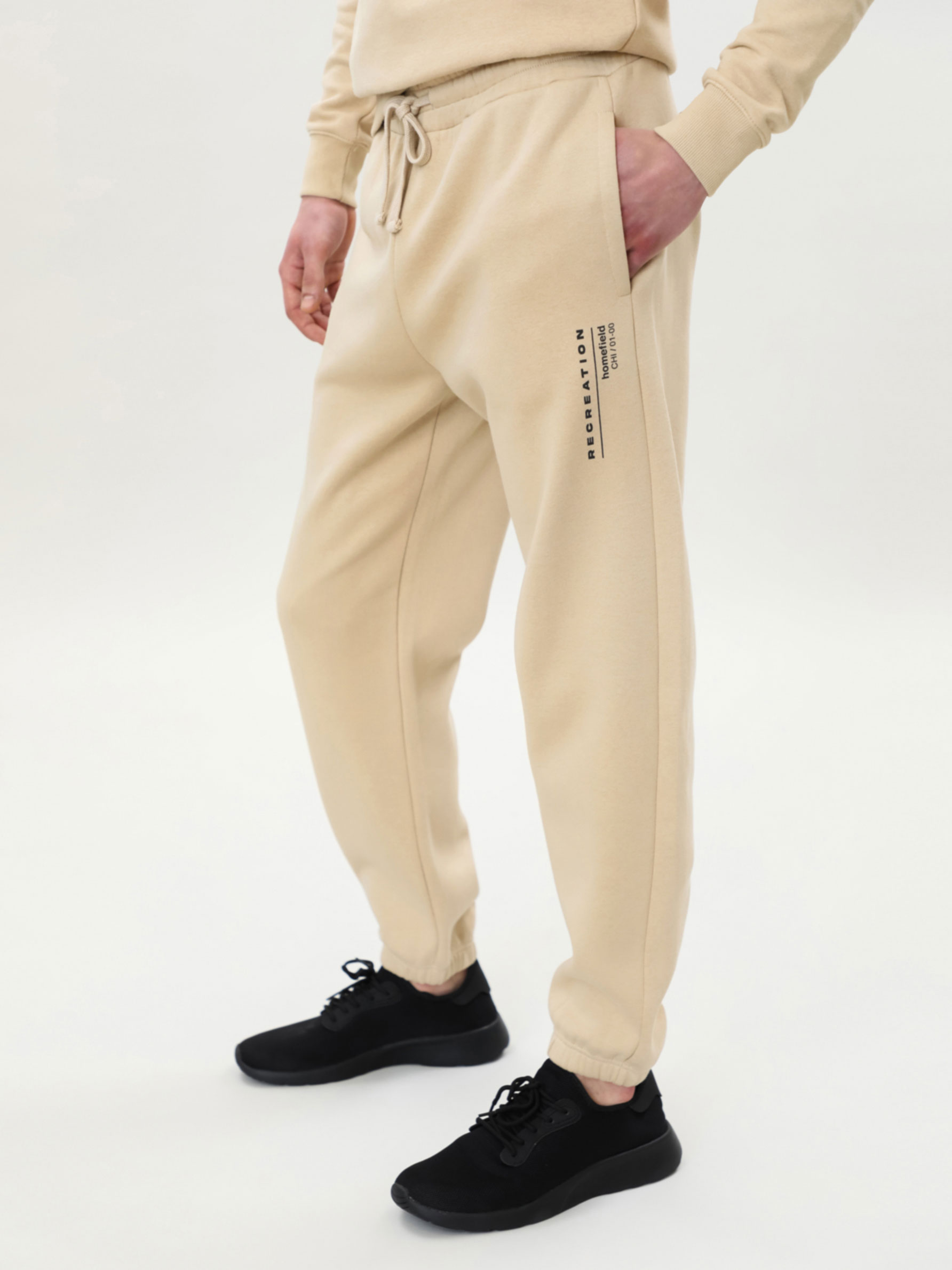 Pantalón jogger estampado - PRENDAS COORDINADAS - TODA LA COLECCIÓN - HOMBRE  - | Lefties España (Canarias)
