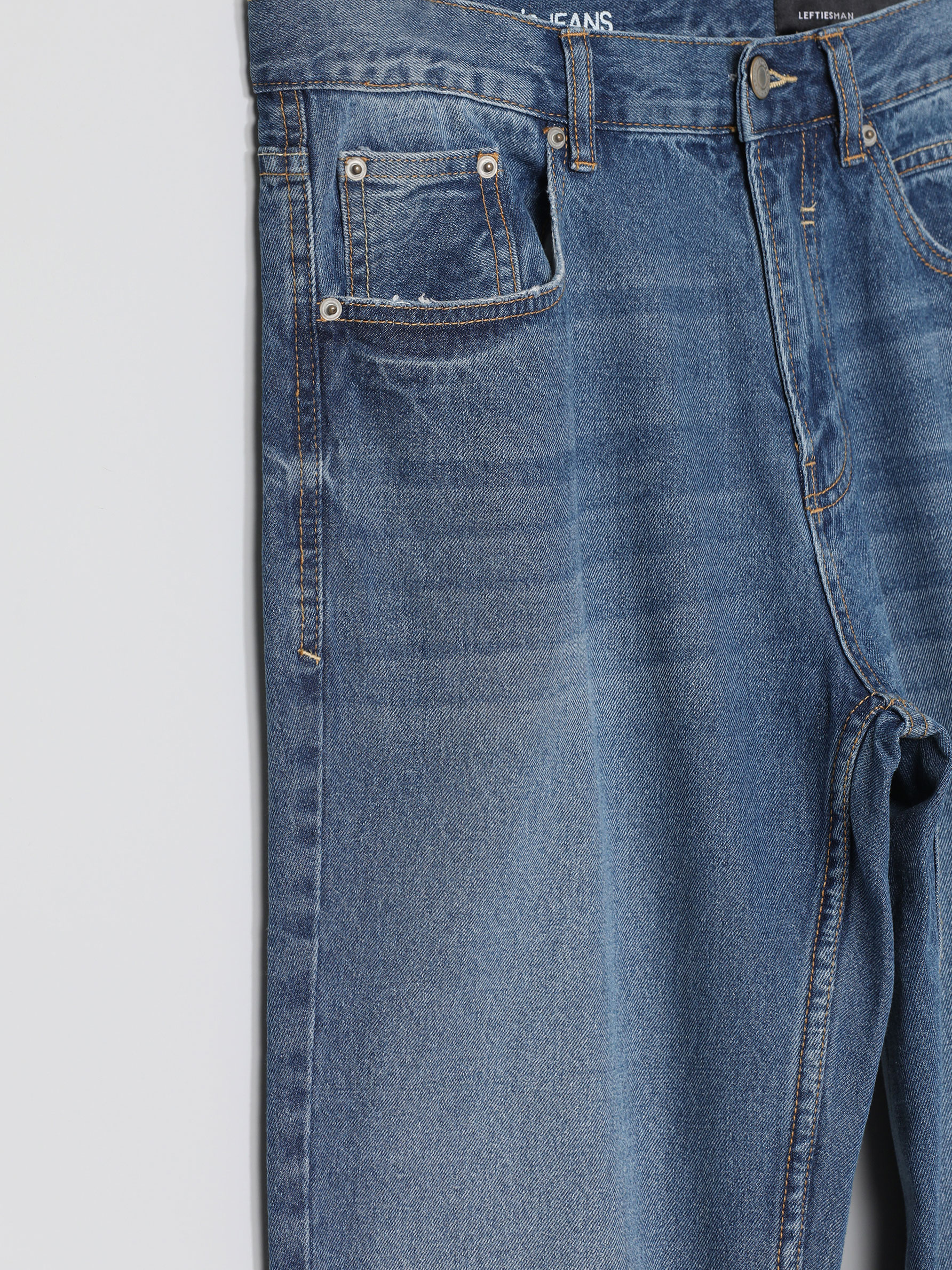 Relaxed fit tapered jeans - DENIM - THE 