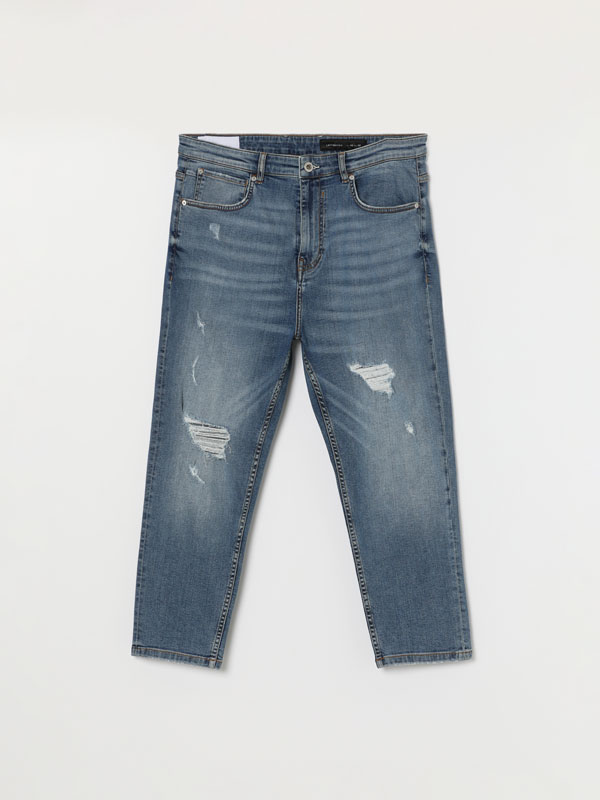 Loose cropped jeans