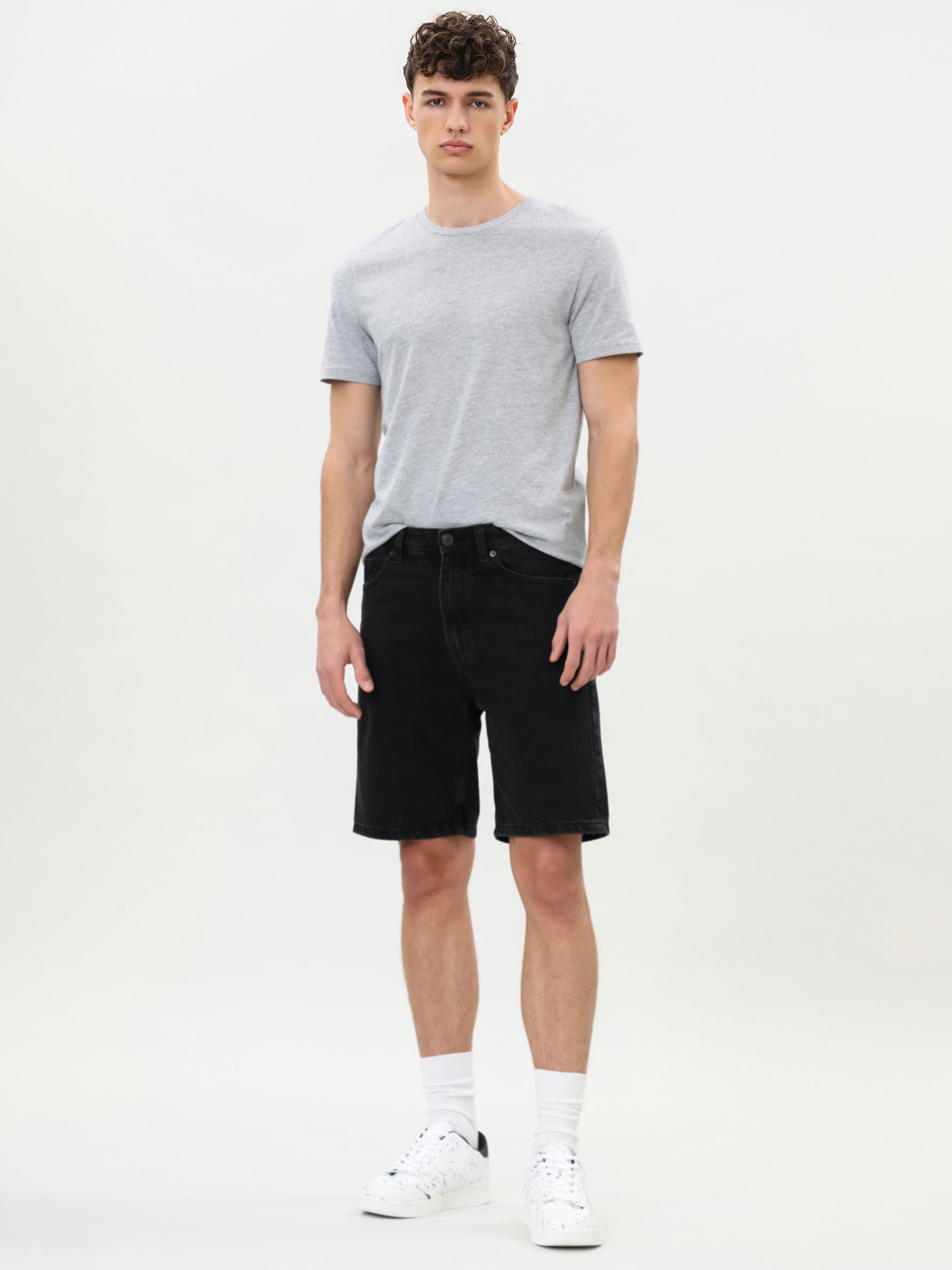Bermuda vaquera Slim Fit - Bermudas Vaqueras - BERMUDAS - TODA LA COLECCIÓN  - HOMBRE - | Lefties ESPAÑA