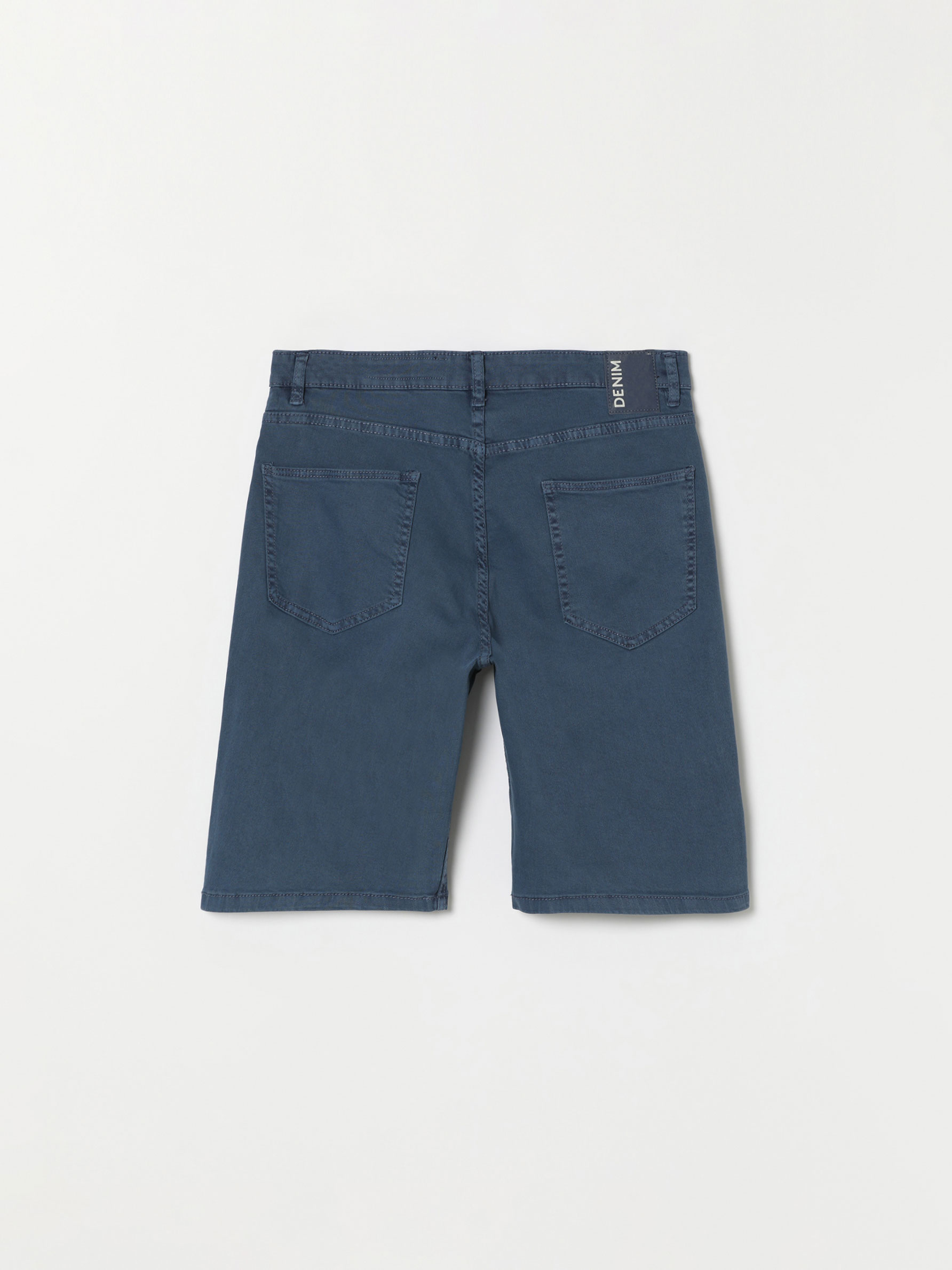 Bermuda vaquera color - BERMUDAS - TODA LA COLECCIÓN - HOMBRE - | Lefties  ESPAÑA