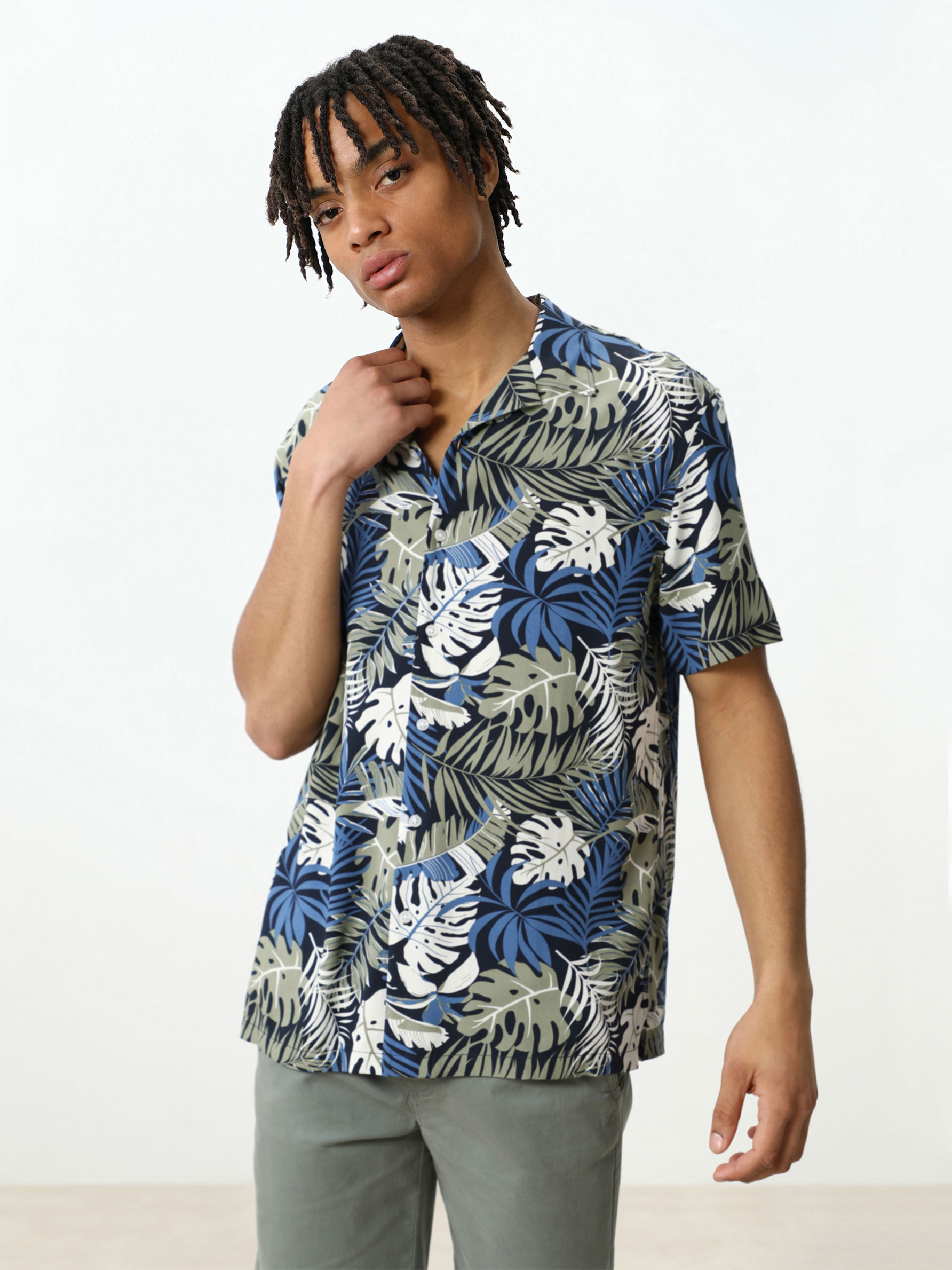 Short sleeve printed viscose shirt 