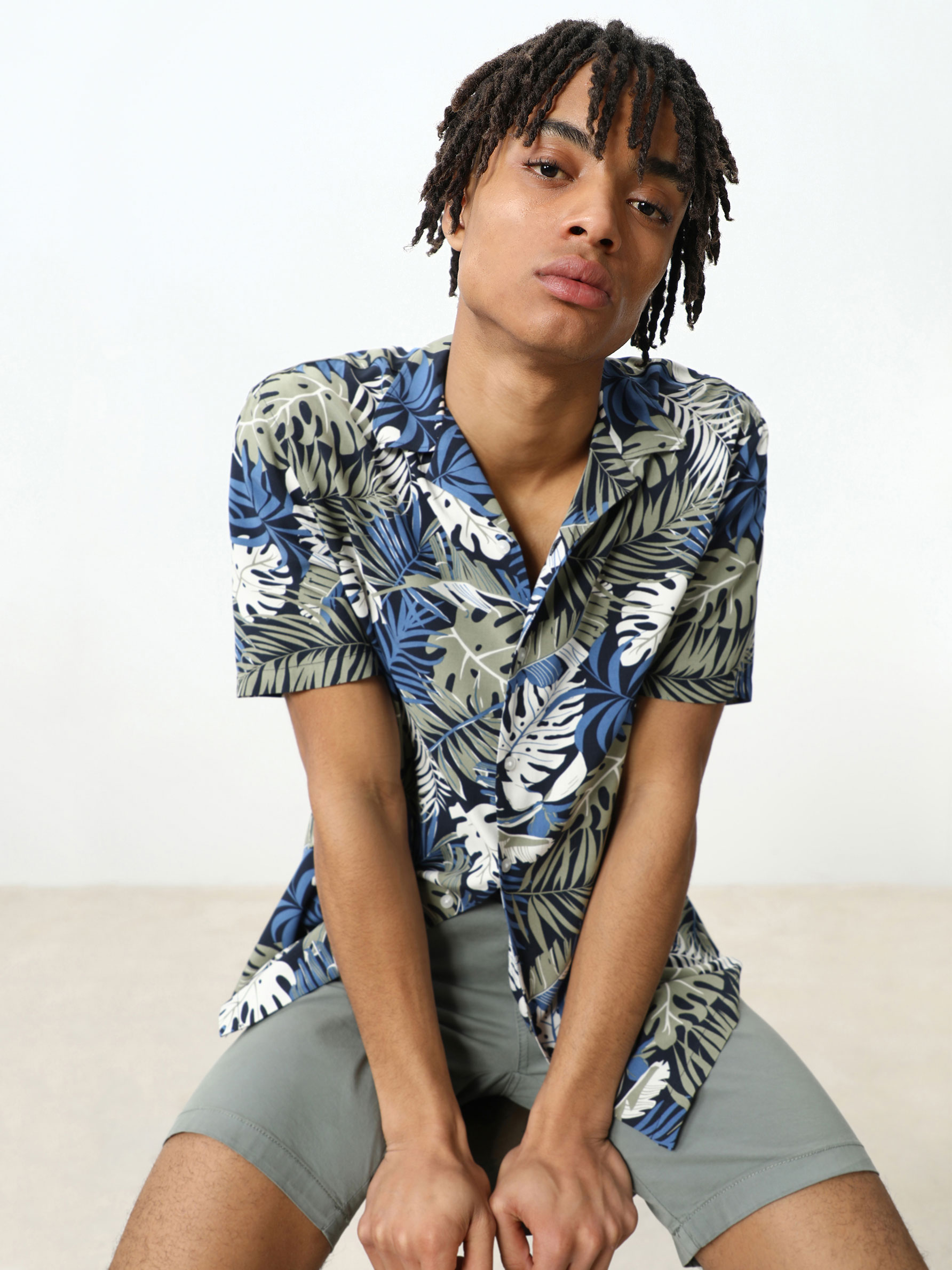 Short sleeve printed viscose shirt 