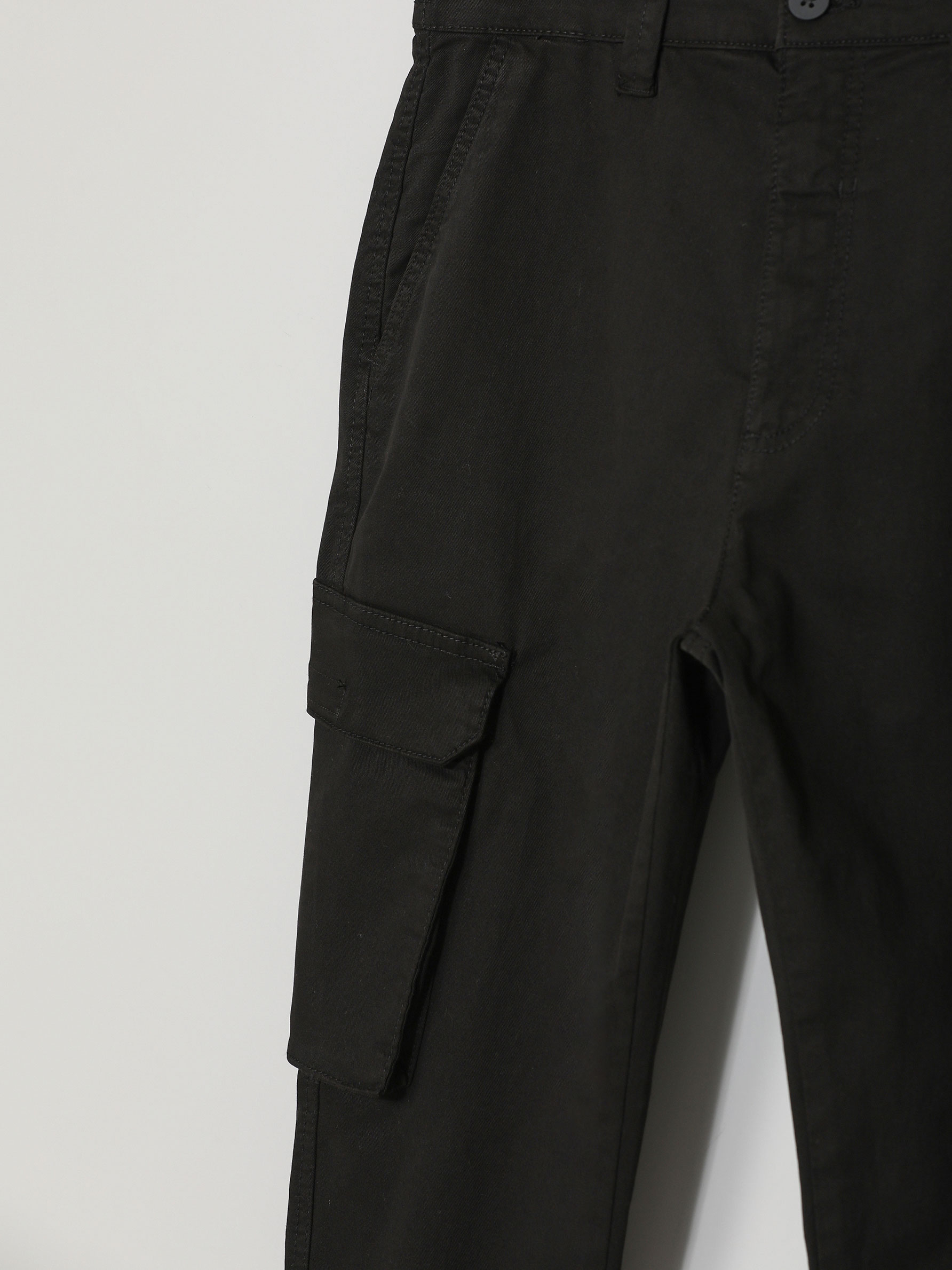 Pantalón jogger cargo - Pantalones Básicos - PANTALONES - TODA LA COLECCIÓN  - HOMBRE - | Lefties Mexico