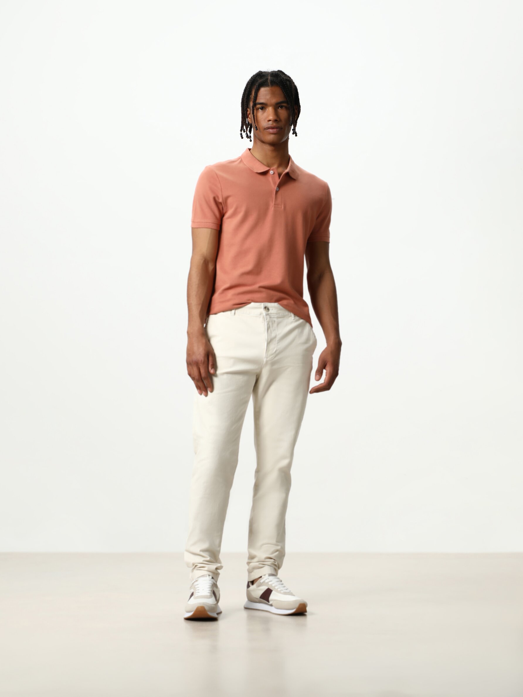 Pantalón chino comfort slim rústico - HOMBRE - | Lefties ESPAÑA