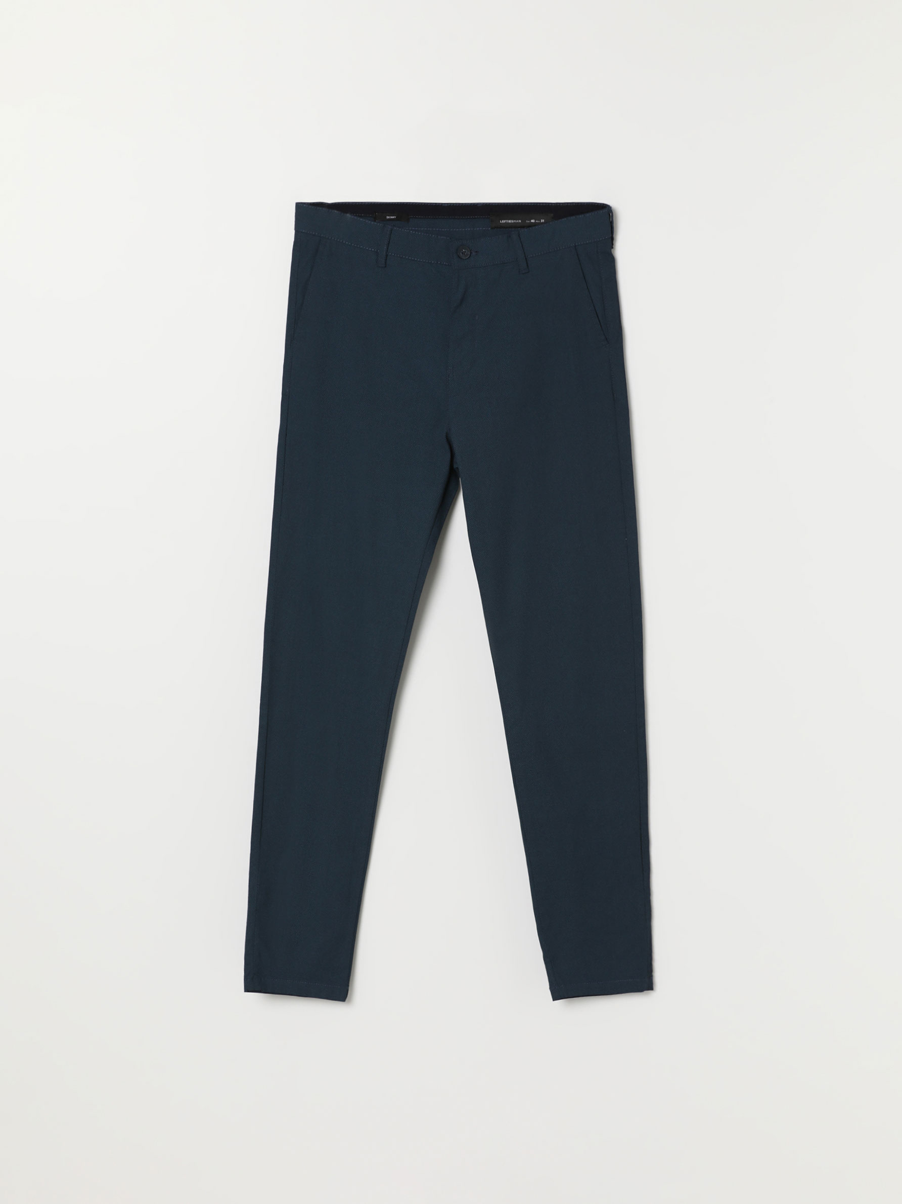 Pantalón chino con microprint - Pantalones Chinos - PANTALONES - TODA LA  COLECCIÓN - HOMBRE - | Lefties ESPAÑA