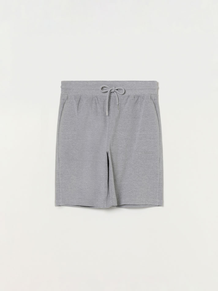 Partes de Abajo - ROPA DEPORTIVA - TODA LA COLECCIÓN - HOMBRE - | Lefties  ESPAÑA
